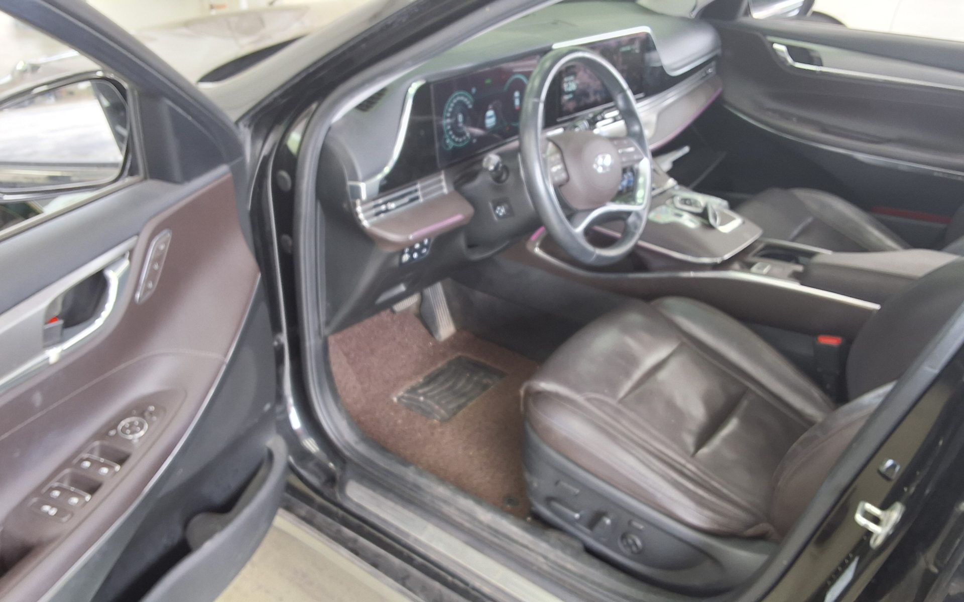 2022 - hyundai grandeur