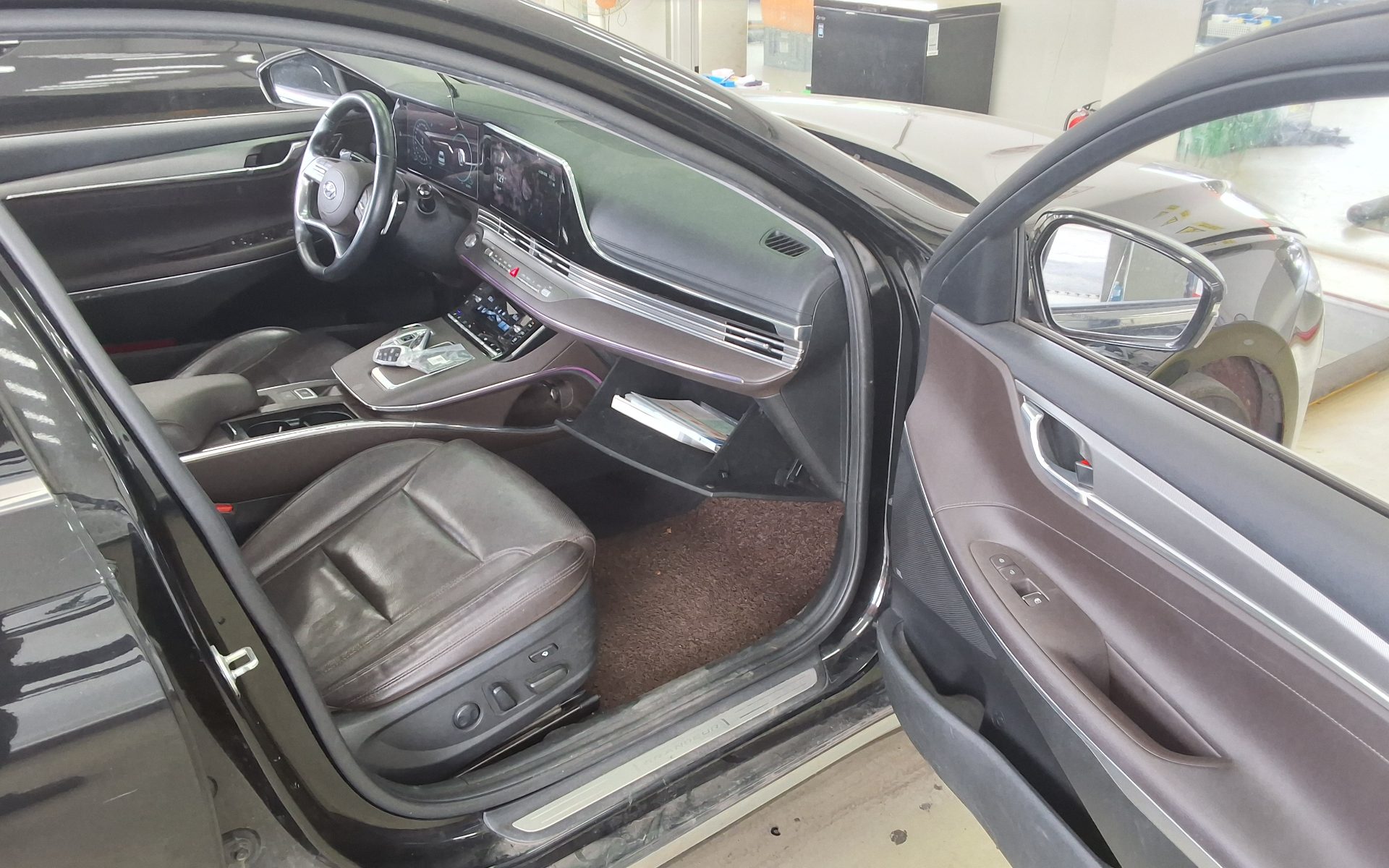 2022 - hyundai grandeur