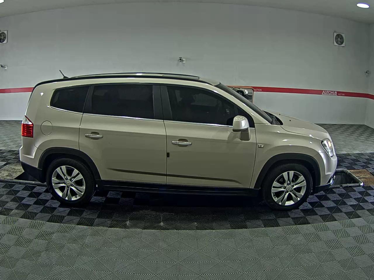 2012 - chevrolet orlando