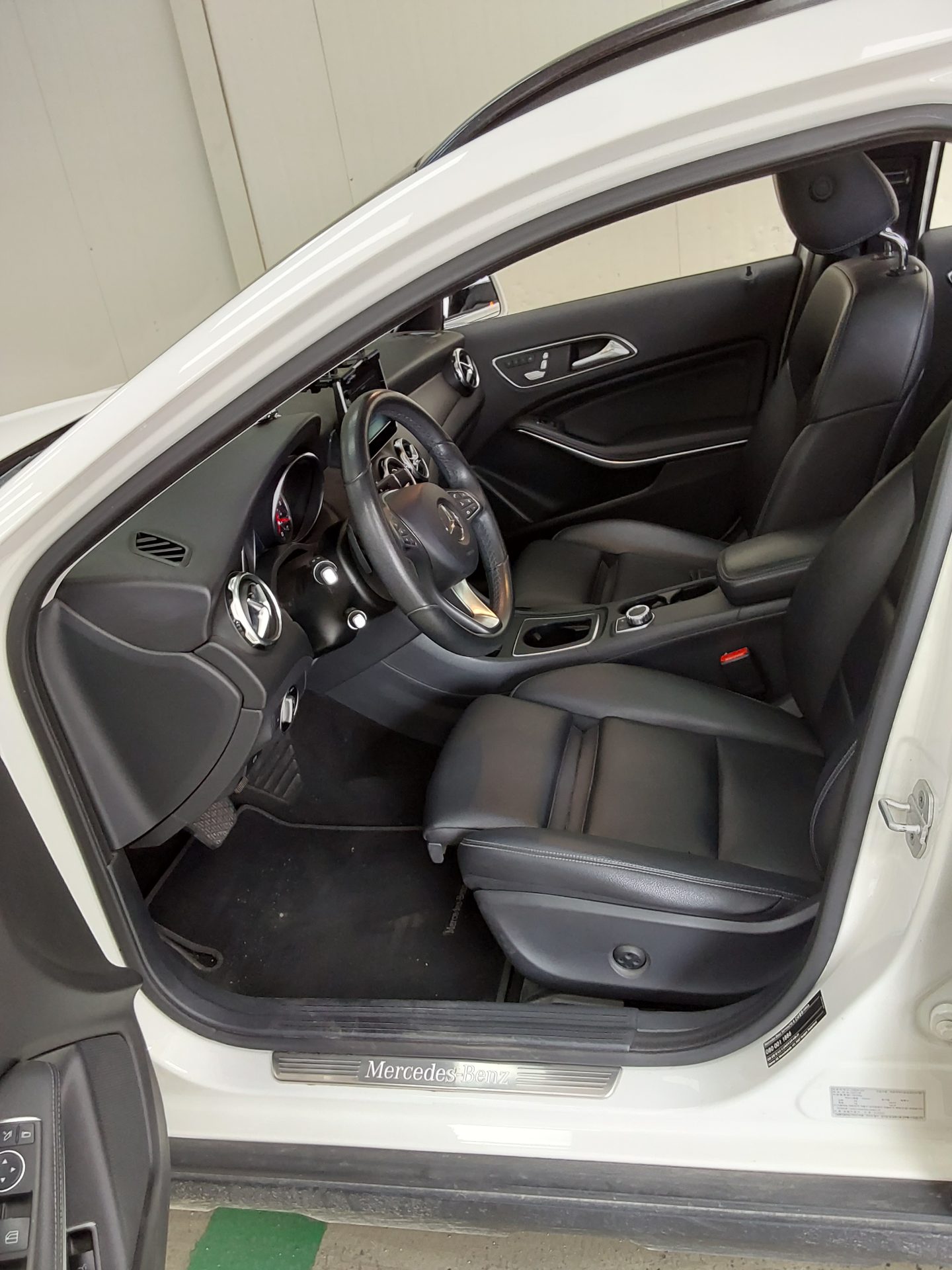 2018 - mercedes-benz gla 220