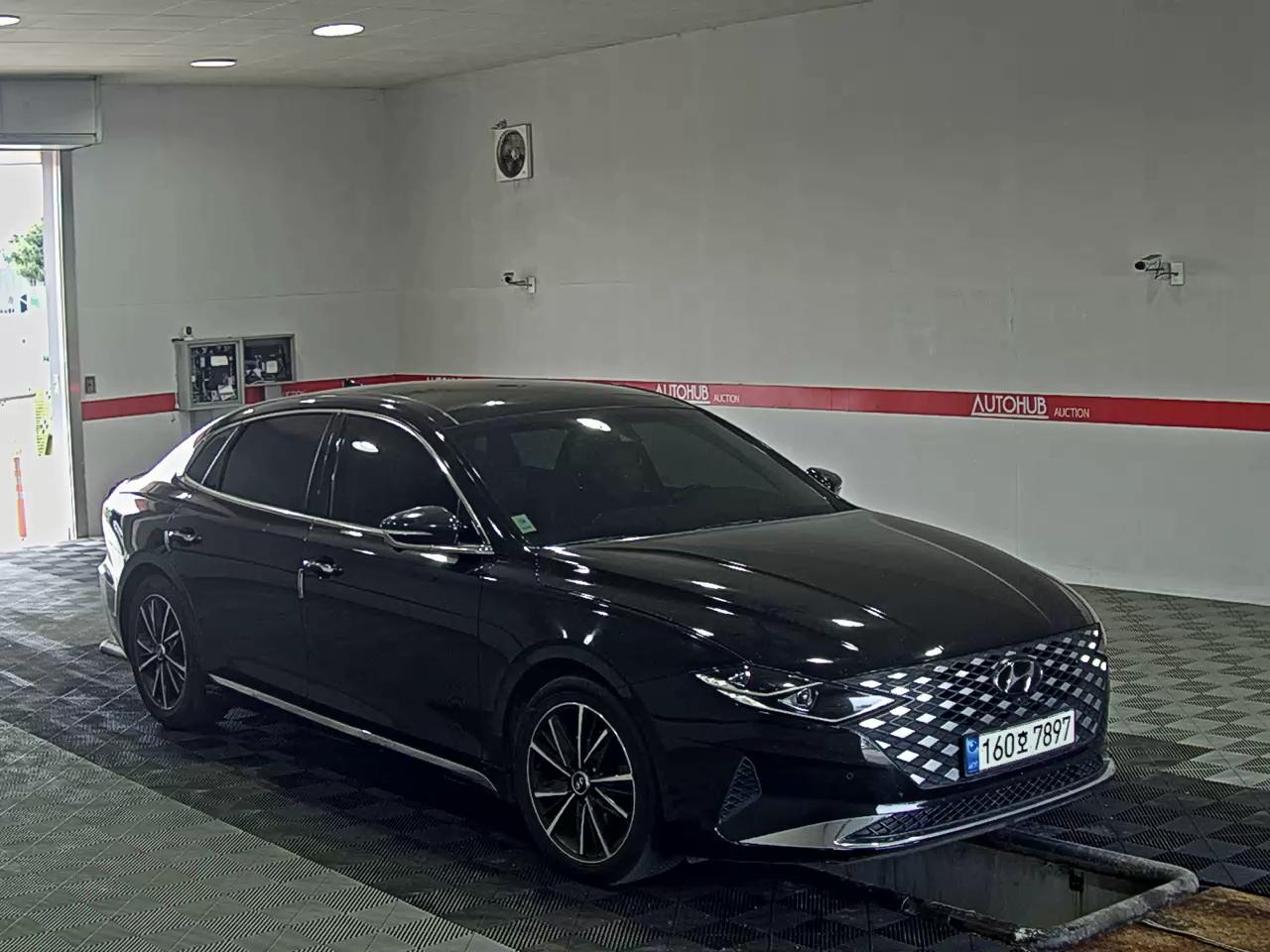 2022 - hyundai grandeur