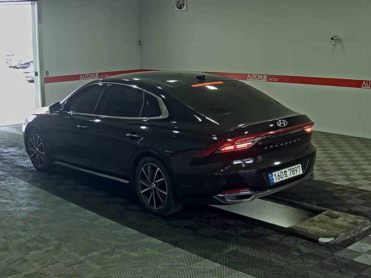 2022 - hyundai grandeur