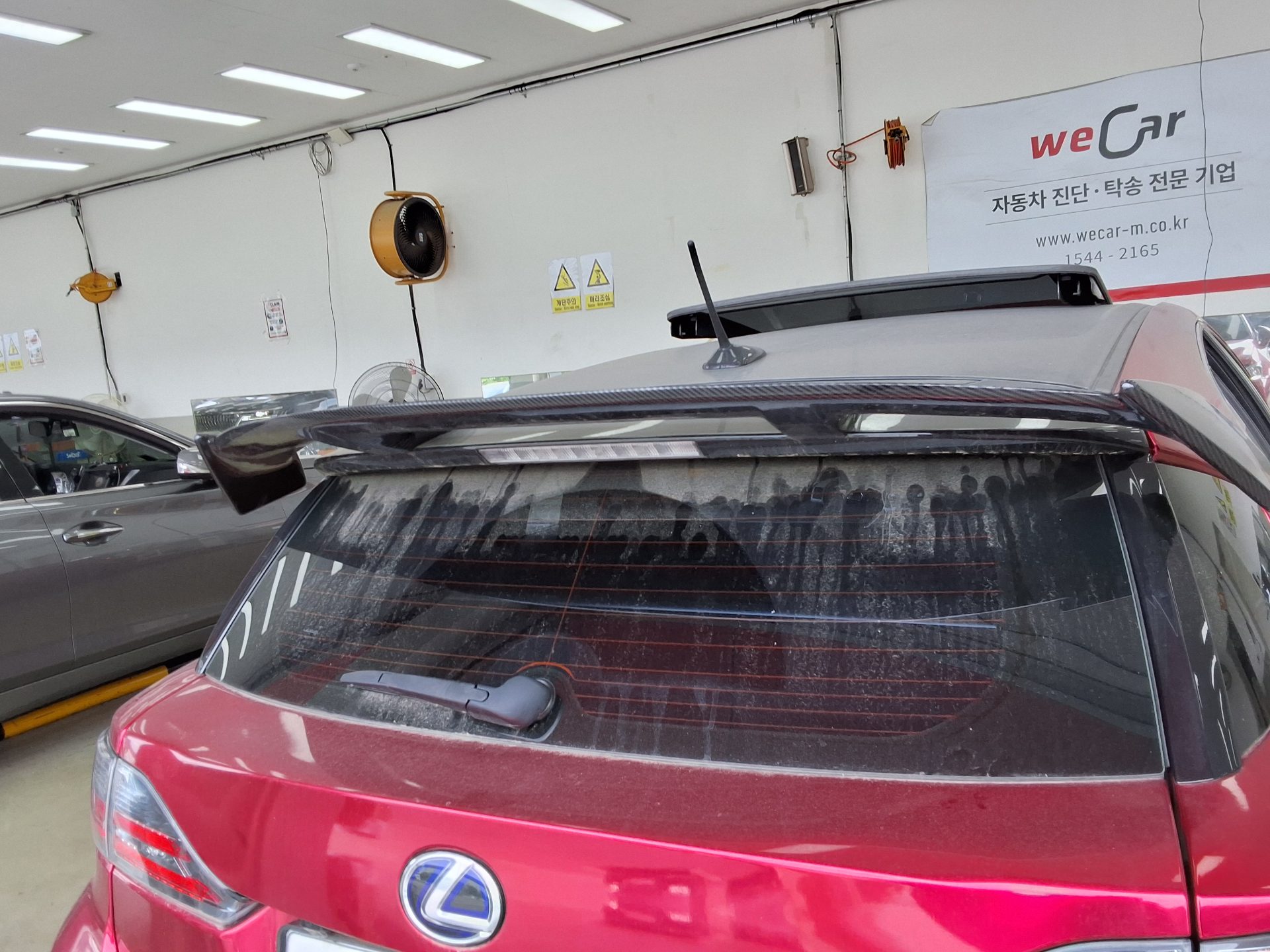 2012 - lexus ct 200h