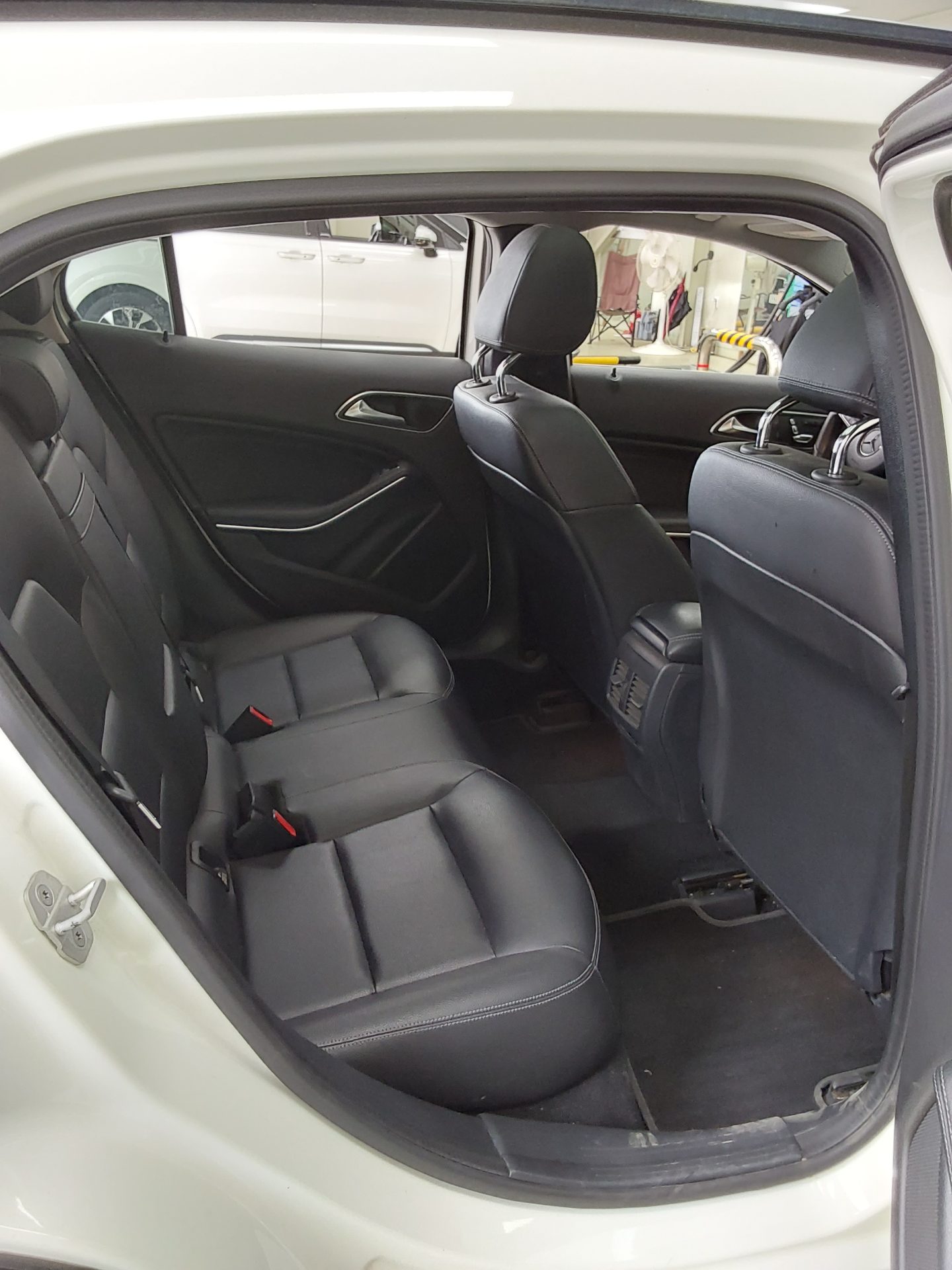 2018 - mercedes-benz gla 220