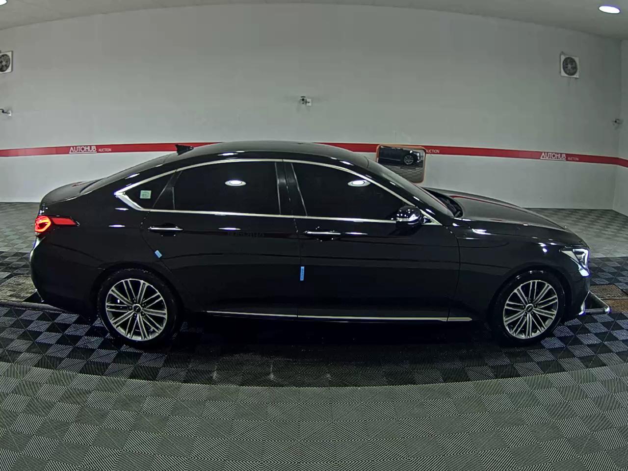 2019 - genesis g80