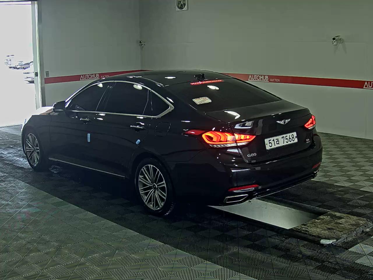 2019 - genesis g80