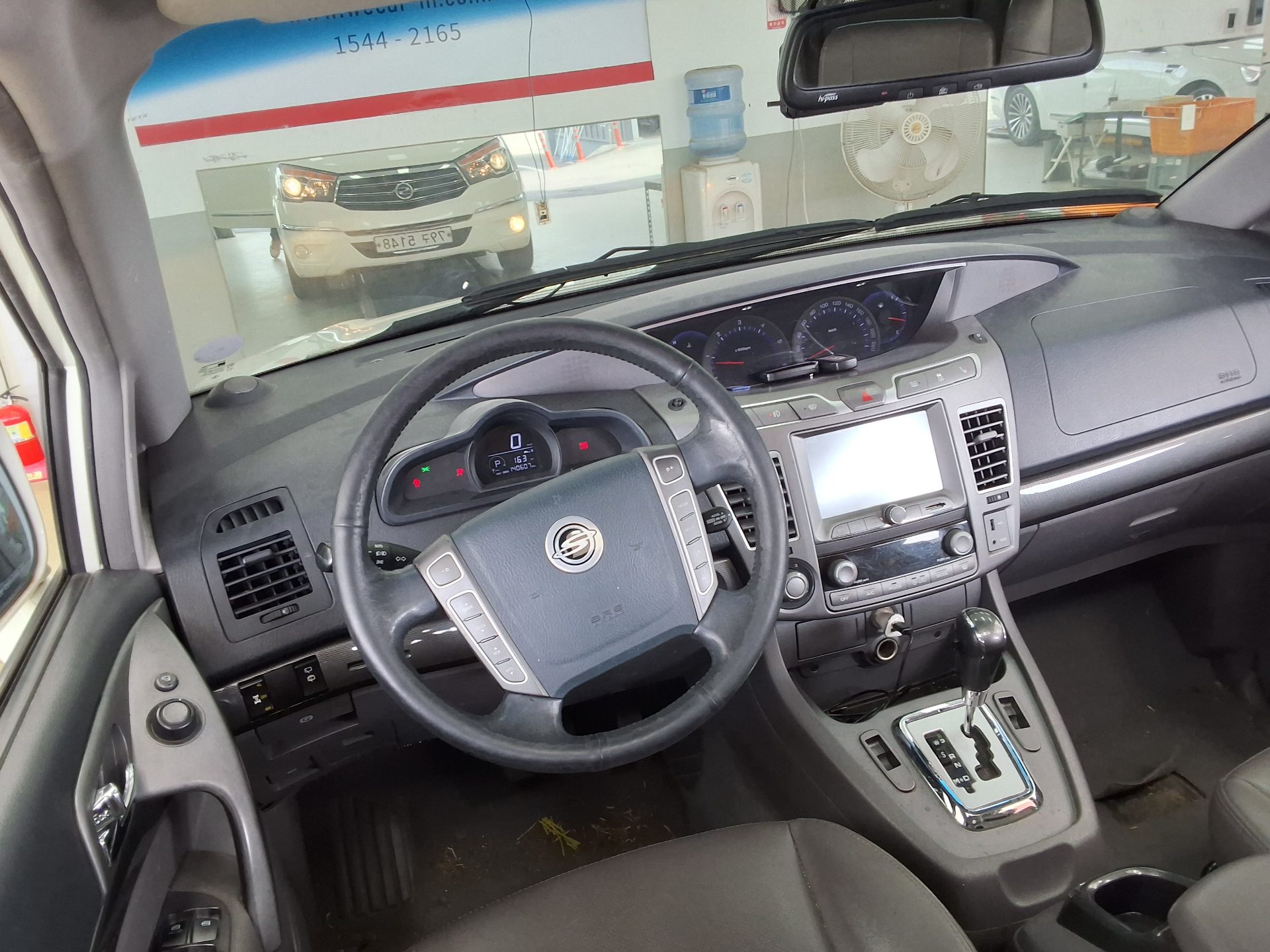 KG Mobility Korando Turismo - 11