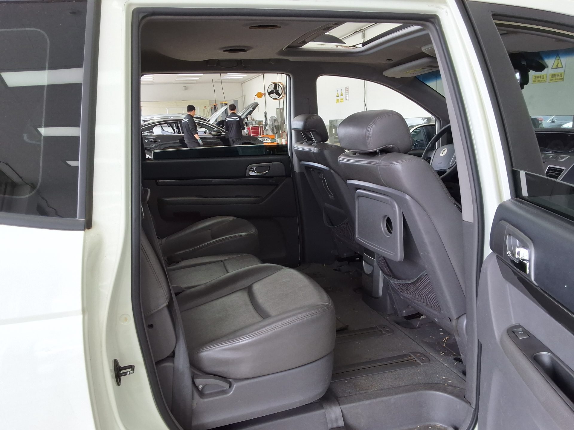 KG Mobility Korando Turismo - 13
