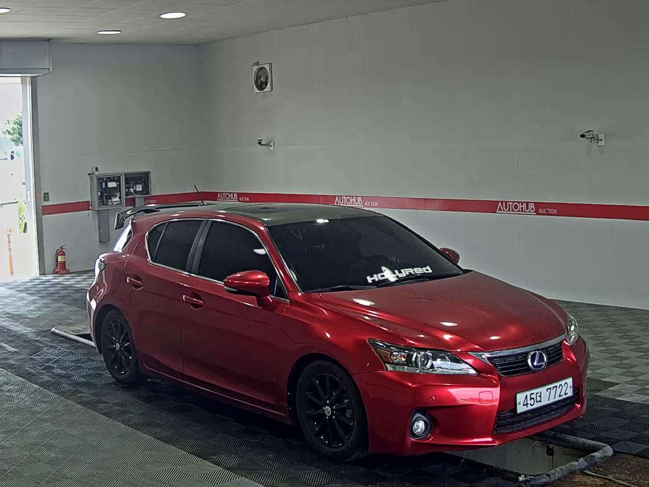 2012 - lexus ct 200h