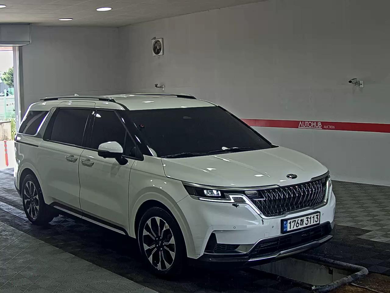 2021 - kia carnival