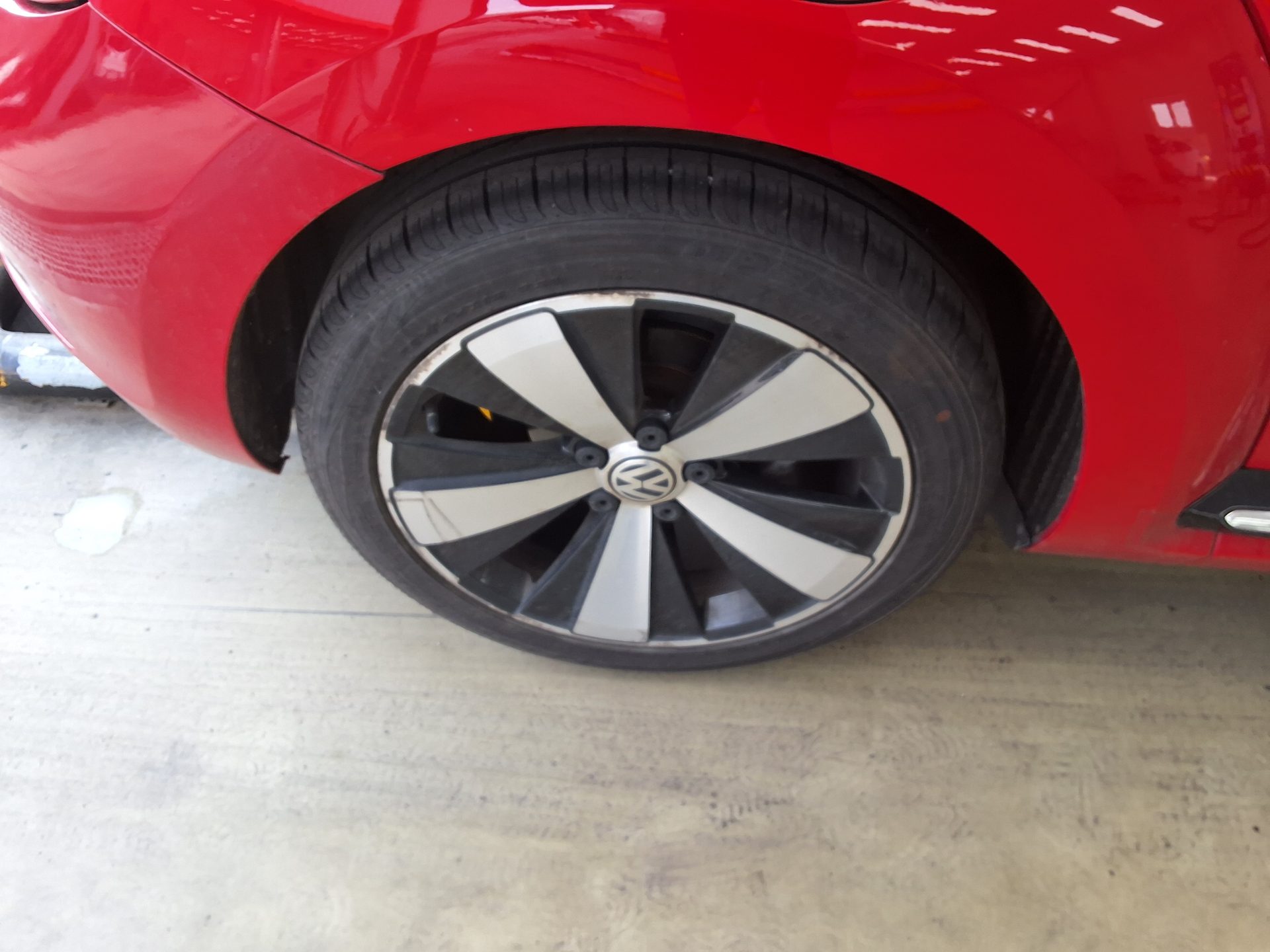 2014 - volkswagen beetle