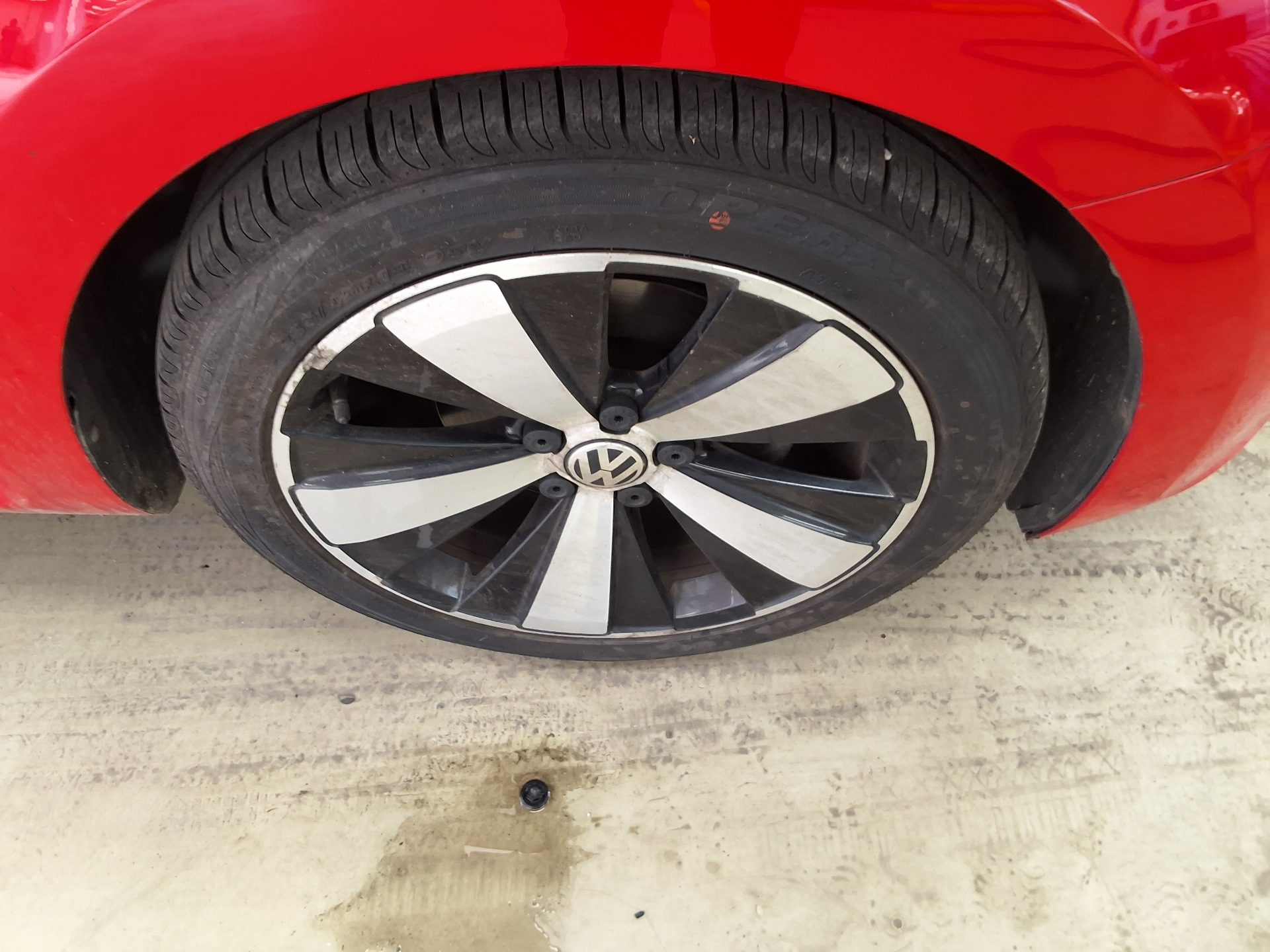 2014 - volkswagen beetle