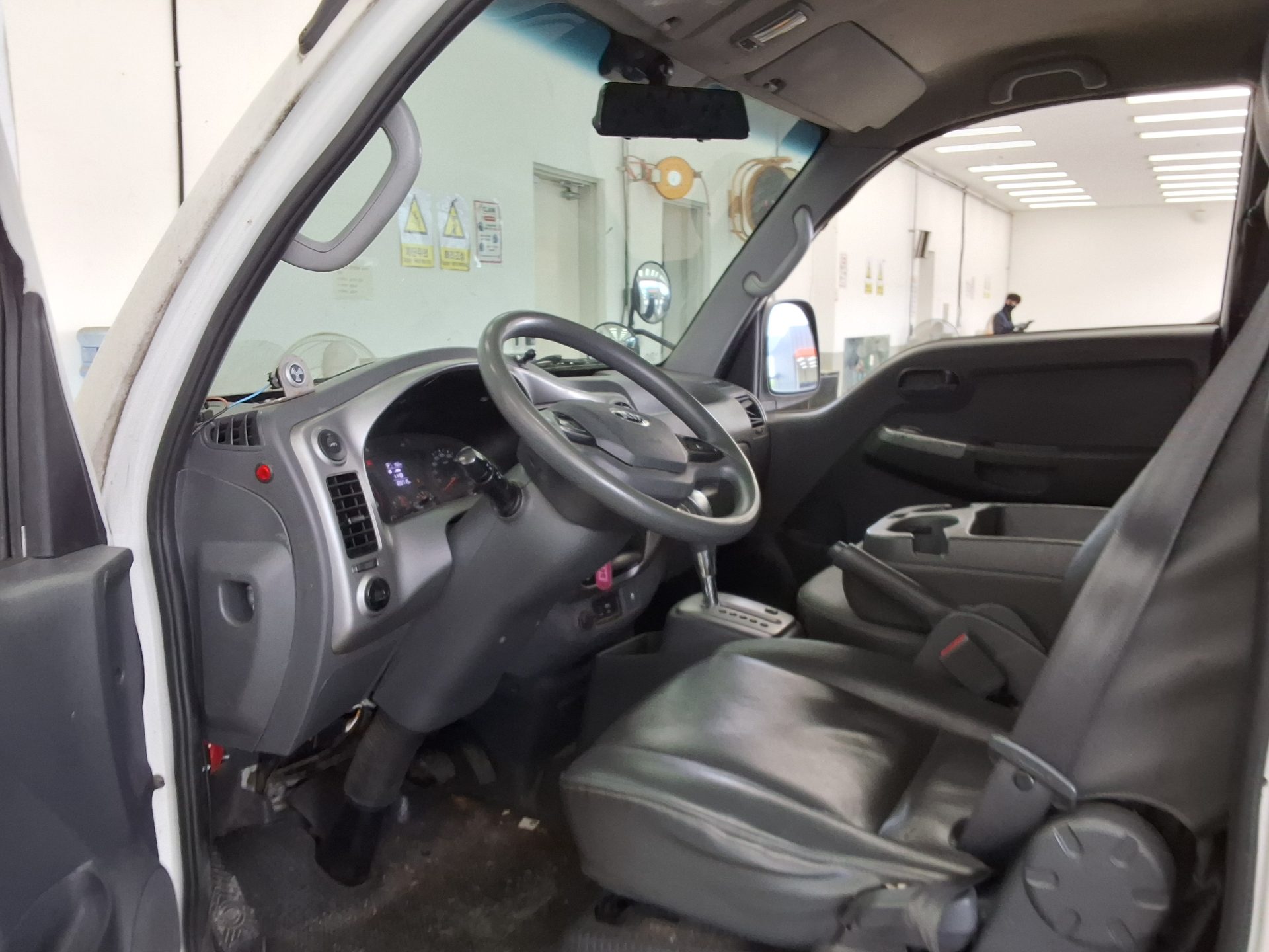 2019 - kia bongo