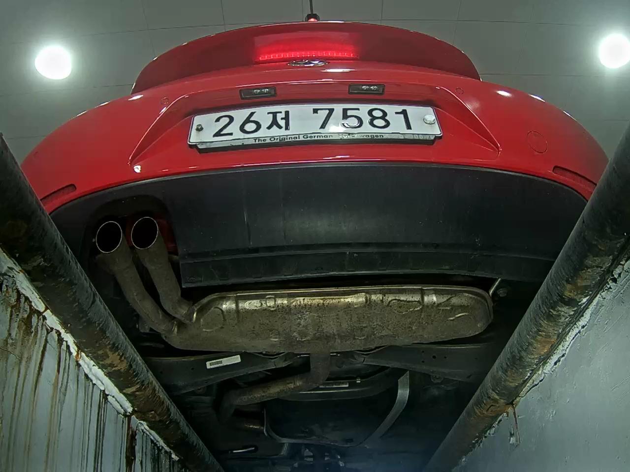 2014 - volkswagen beetle