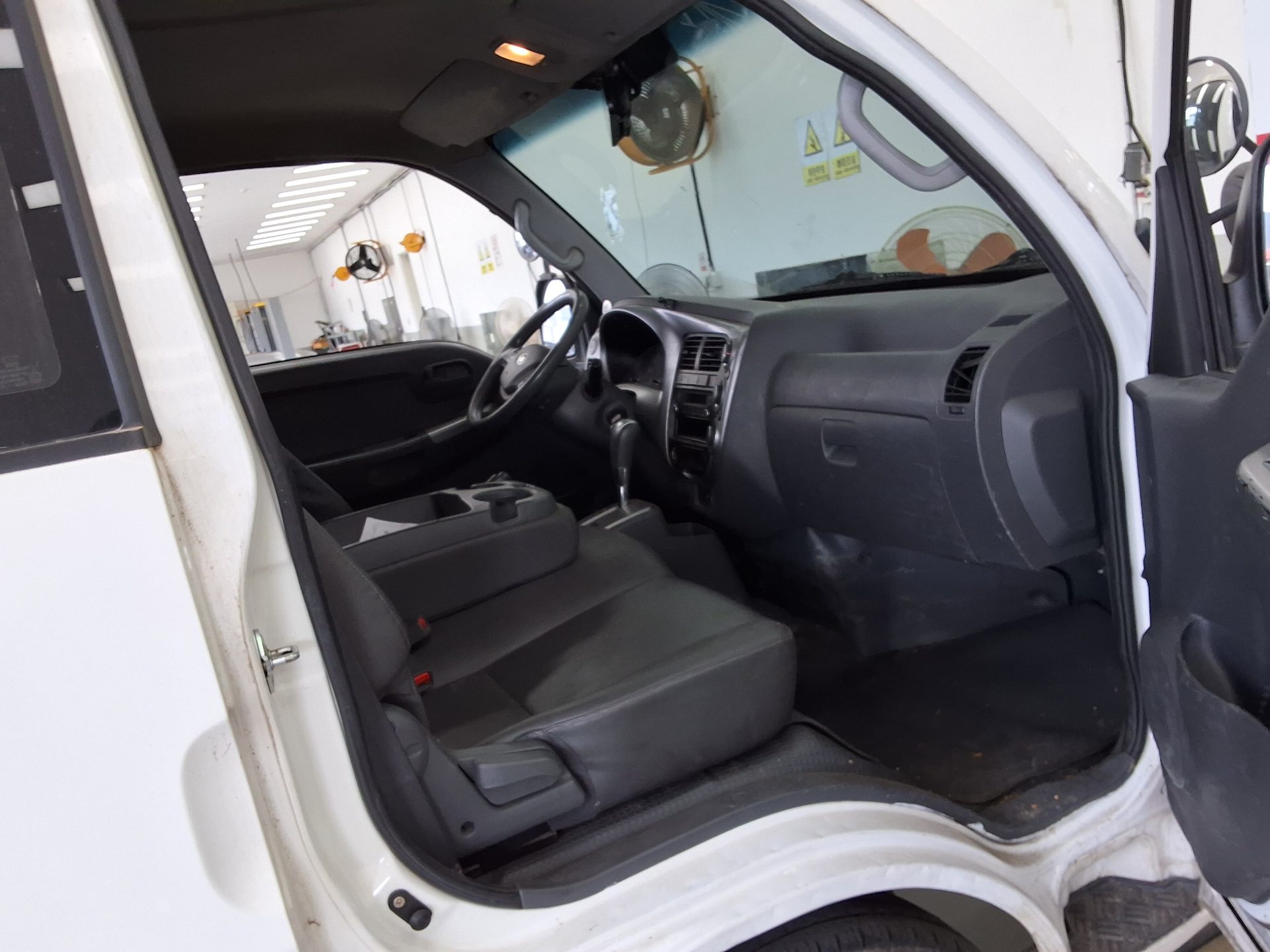2019 - kia bongo