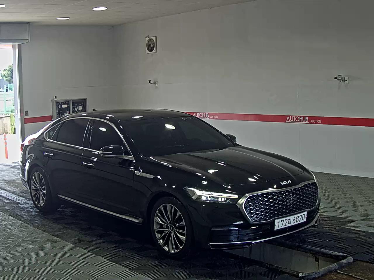 2023 - kia k9
