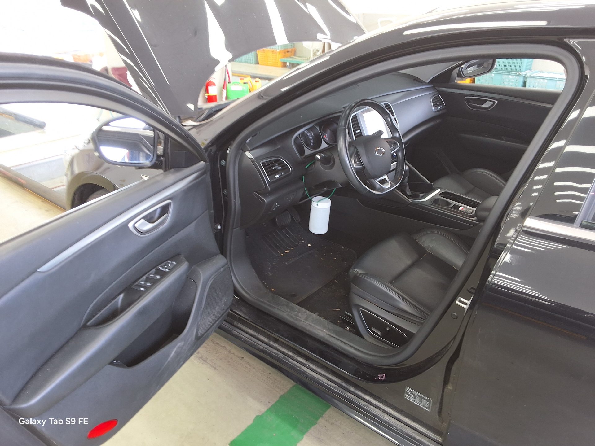 2019 - renault sm6