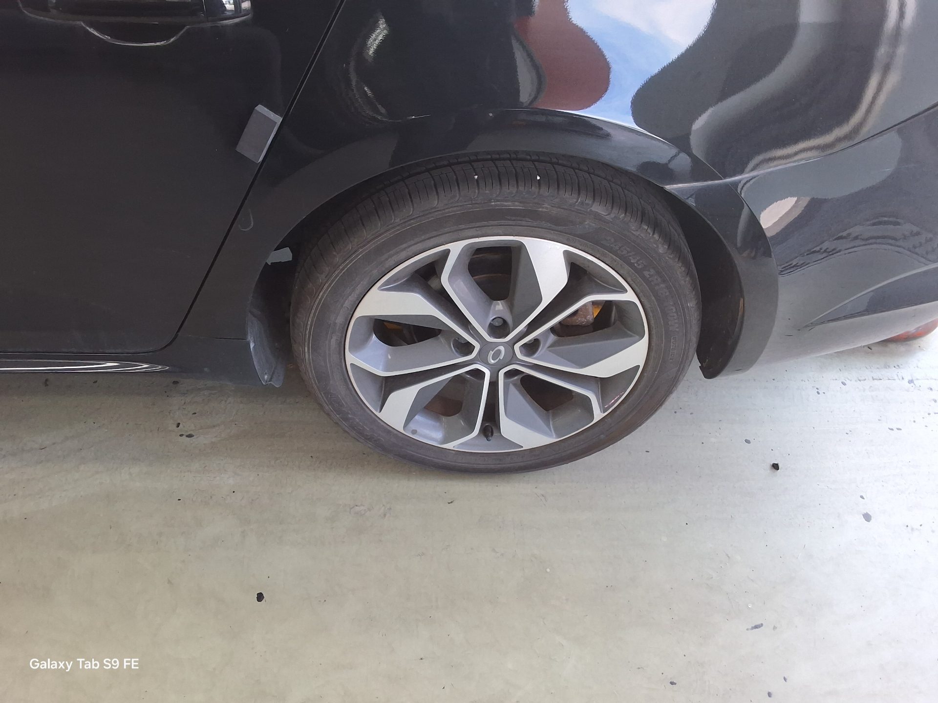 2019 - renault sm6