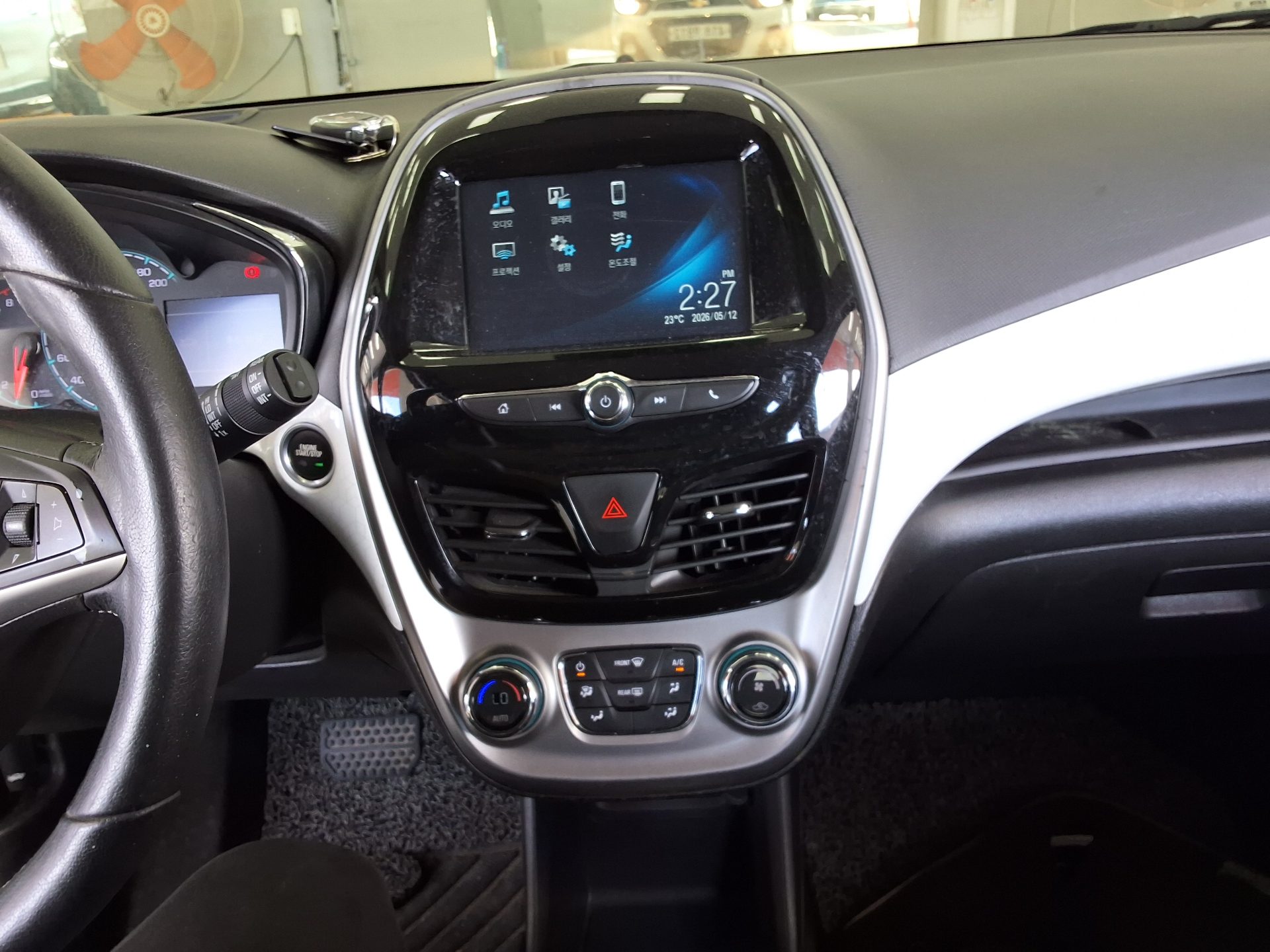 2016 - chevrolet spark