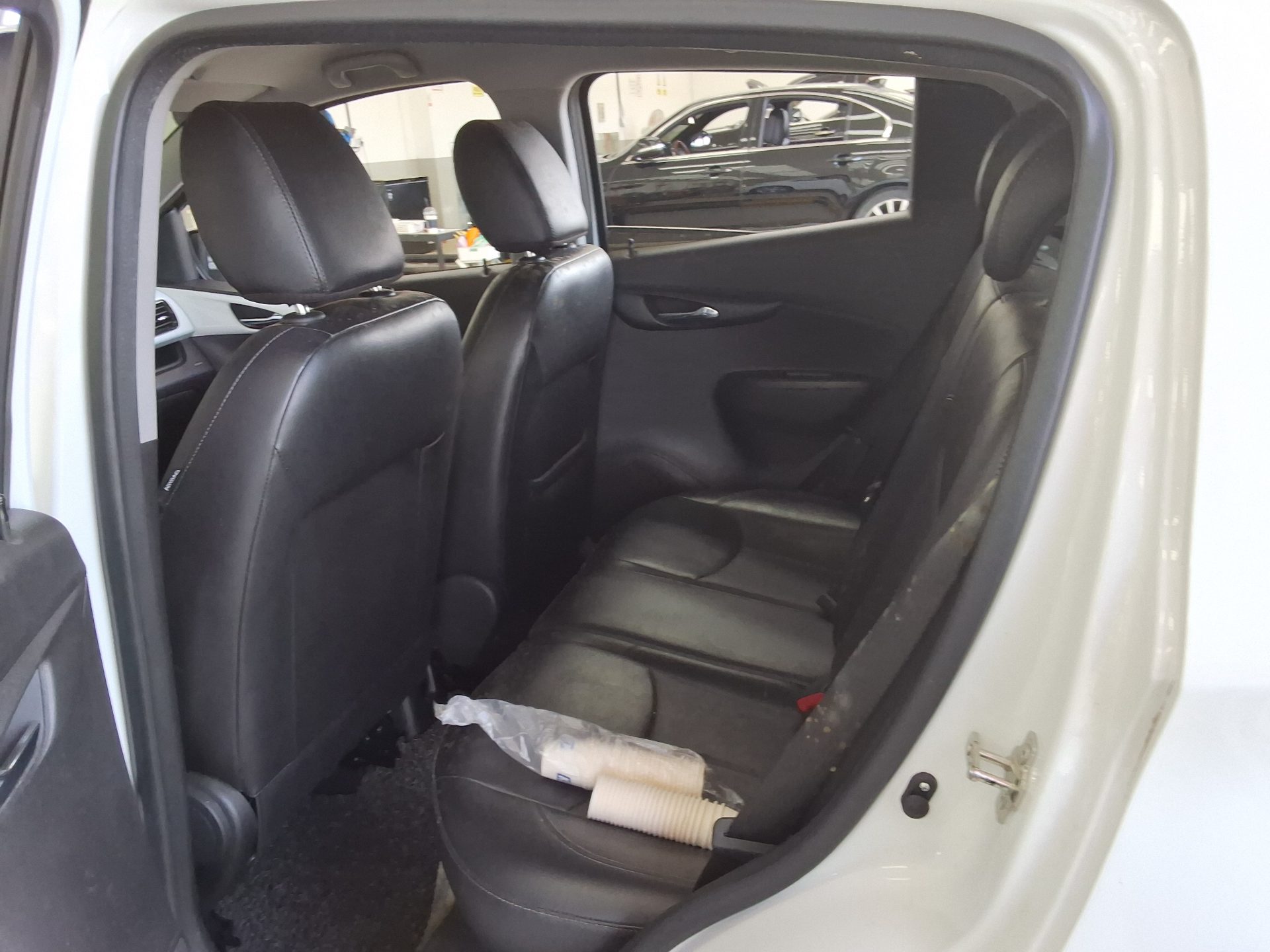 2016 - chevrolet spark