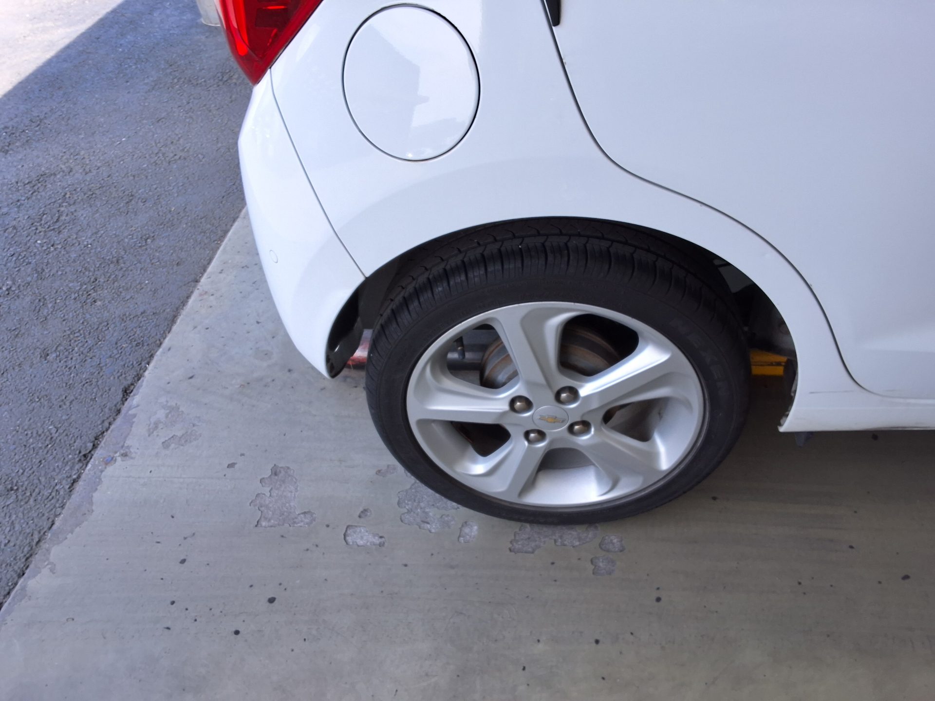 2016 - chevrolet spark