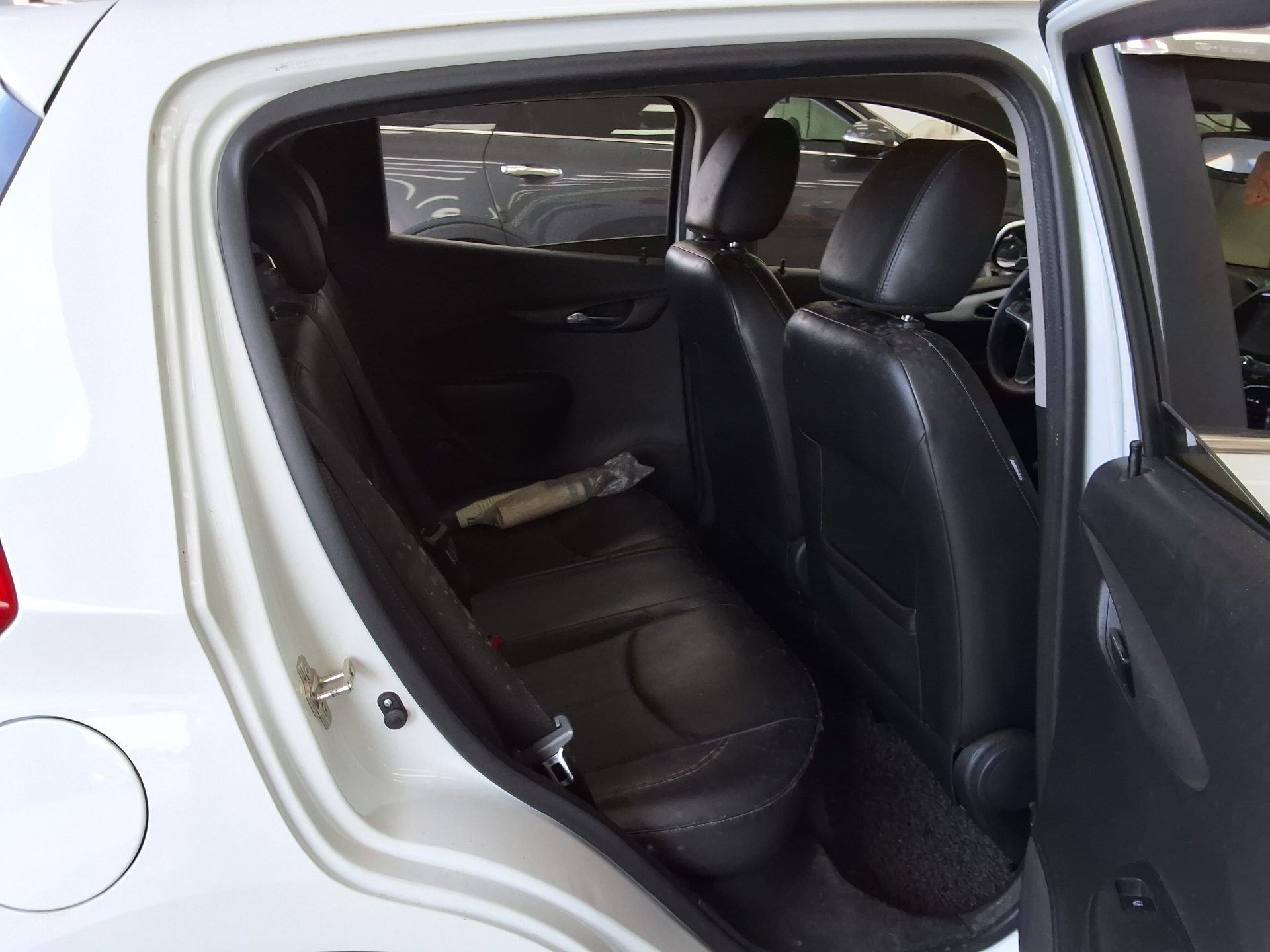2016 - chevrolet spark