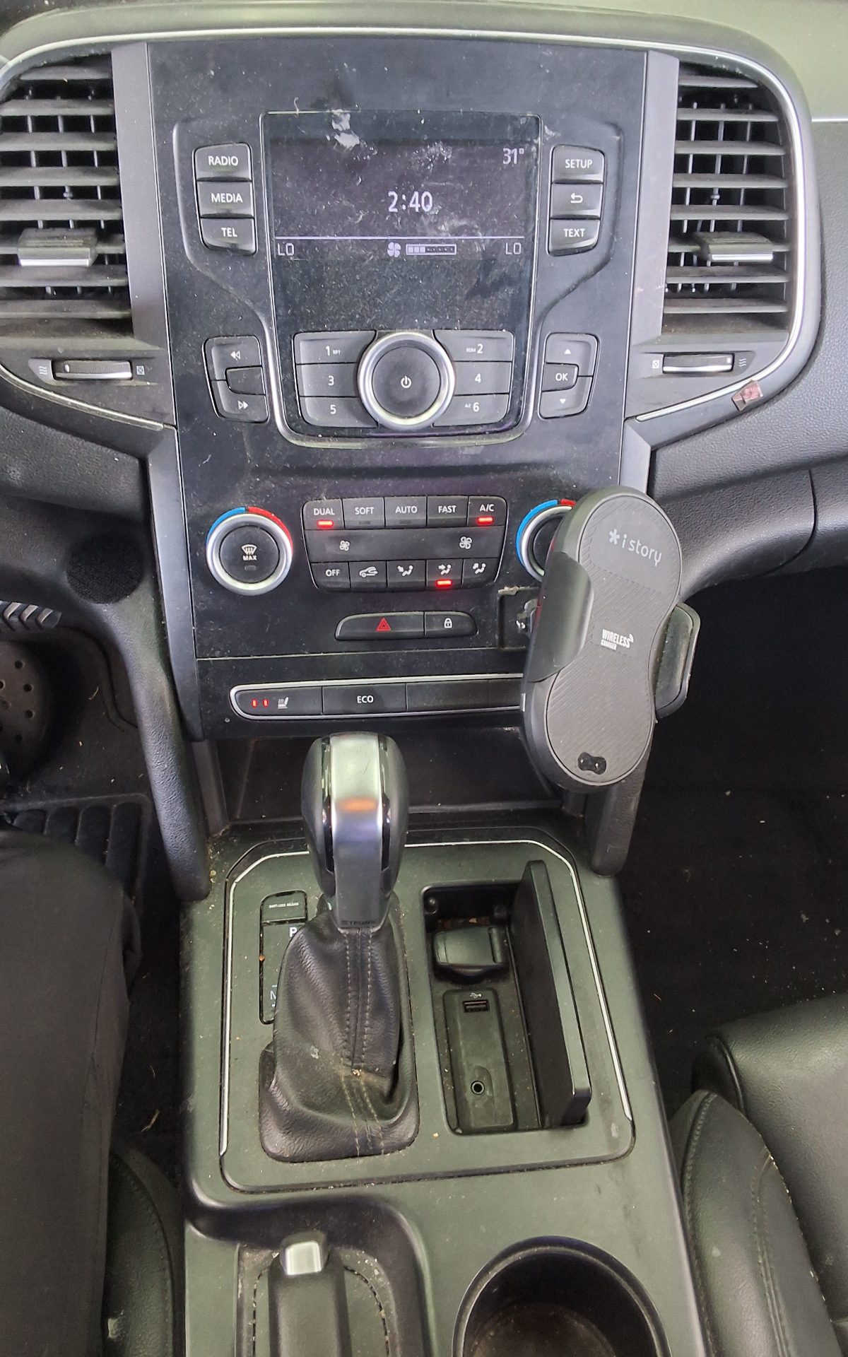 2019 - renault sm6
