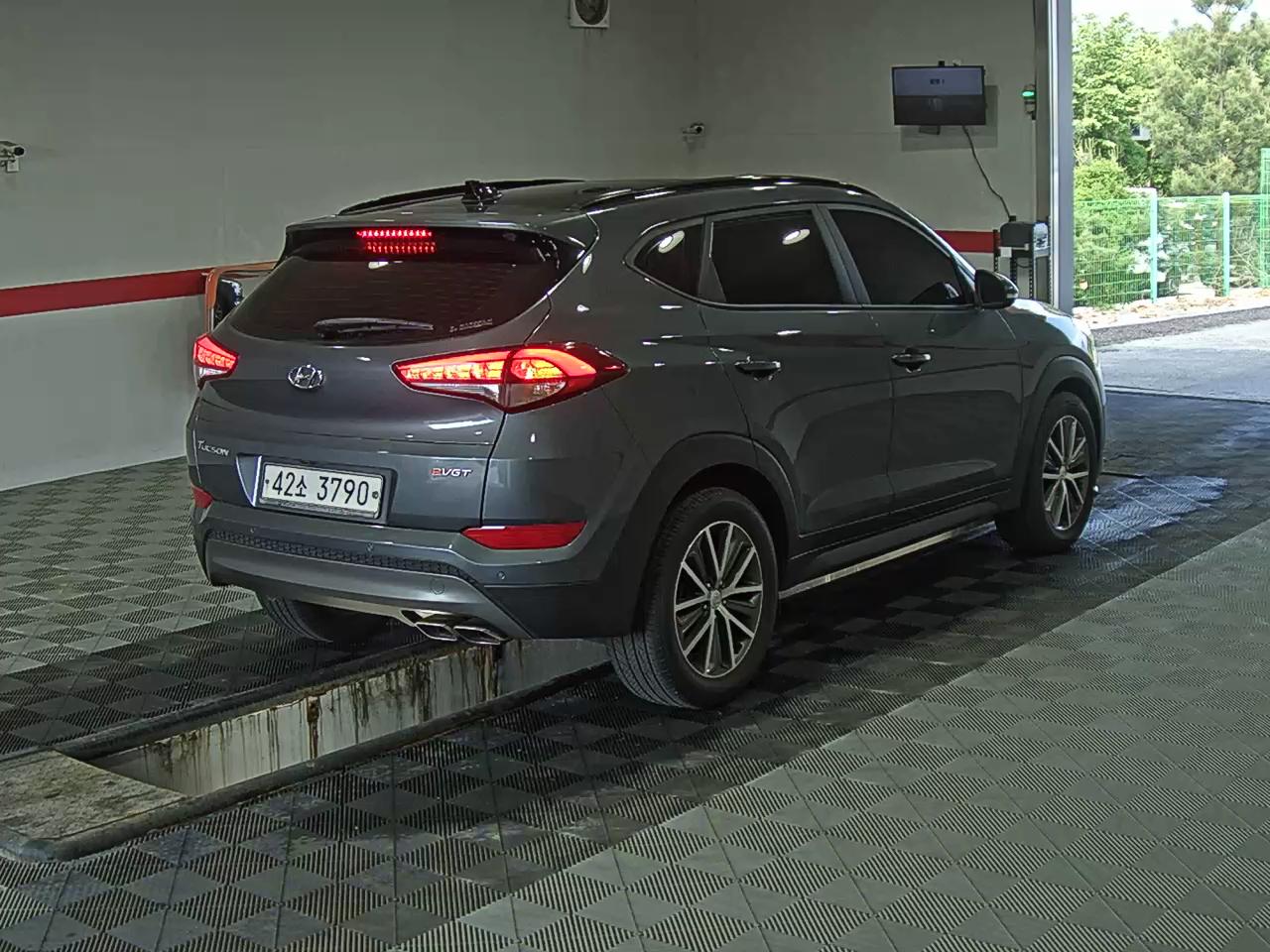 2016 - hyundai tucson