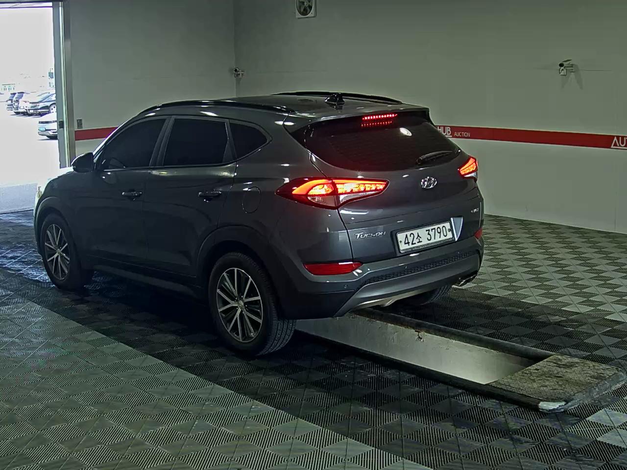2016 - hyundai tucson