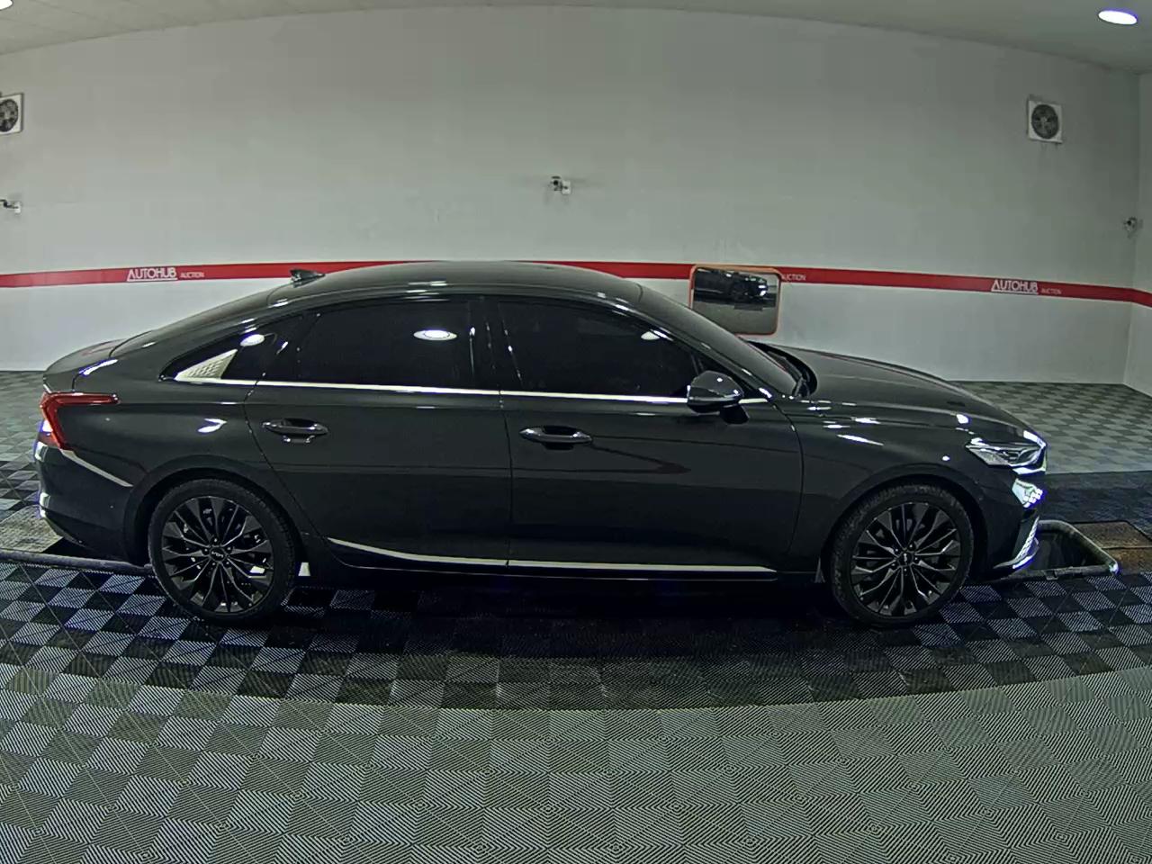 2024 - kia k8