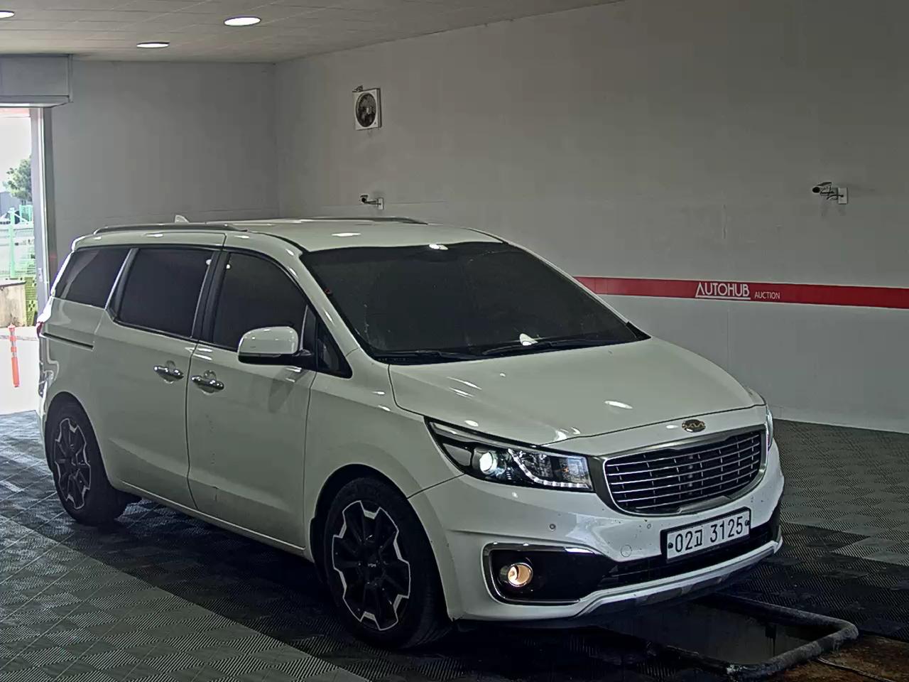 2016 - kia carnival