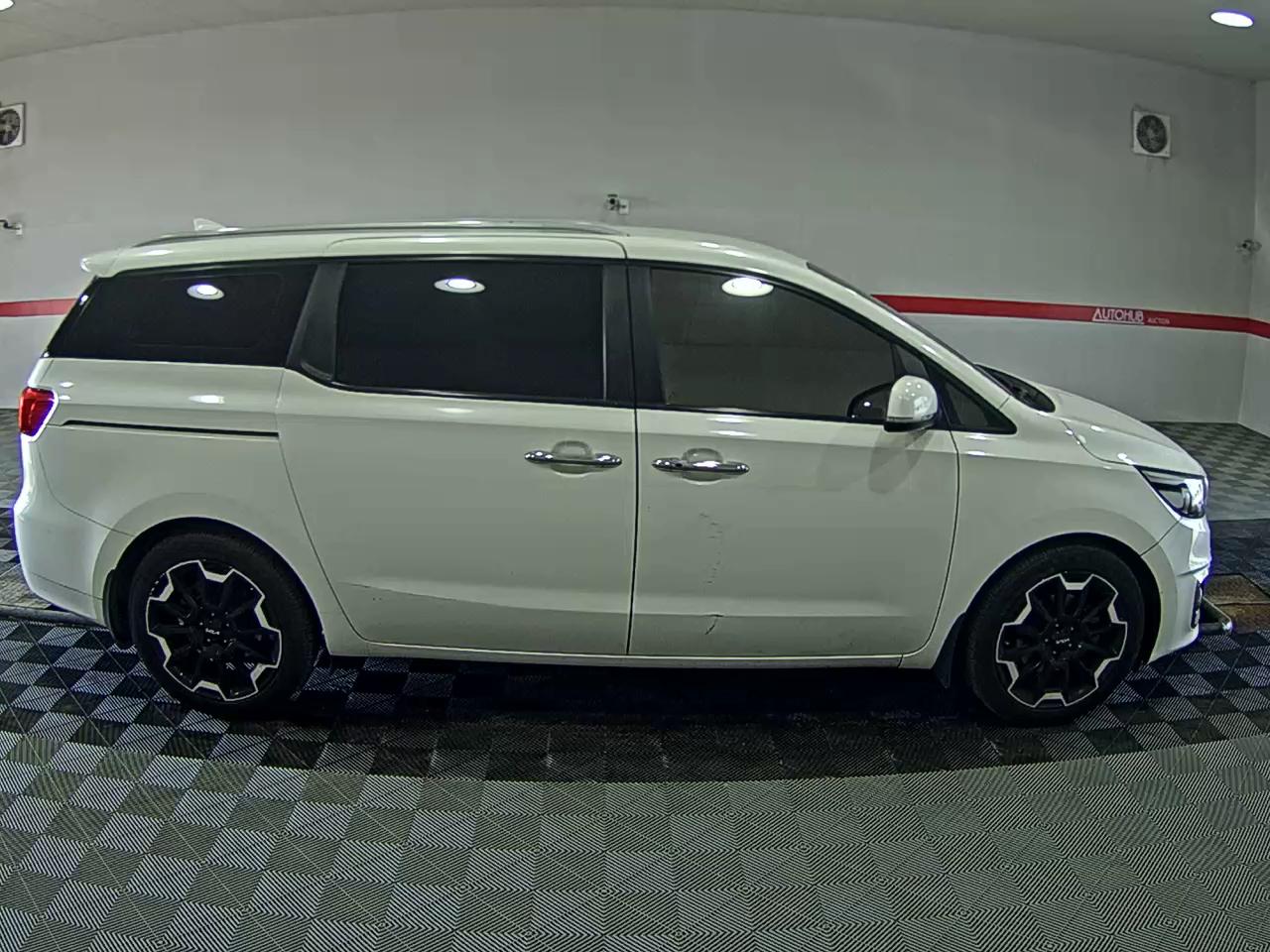 2016 - kia carnival