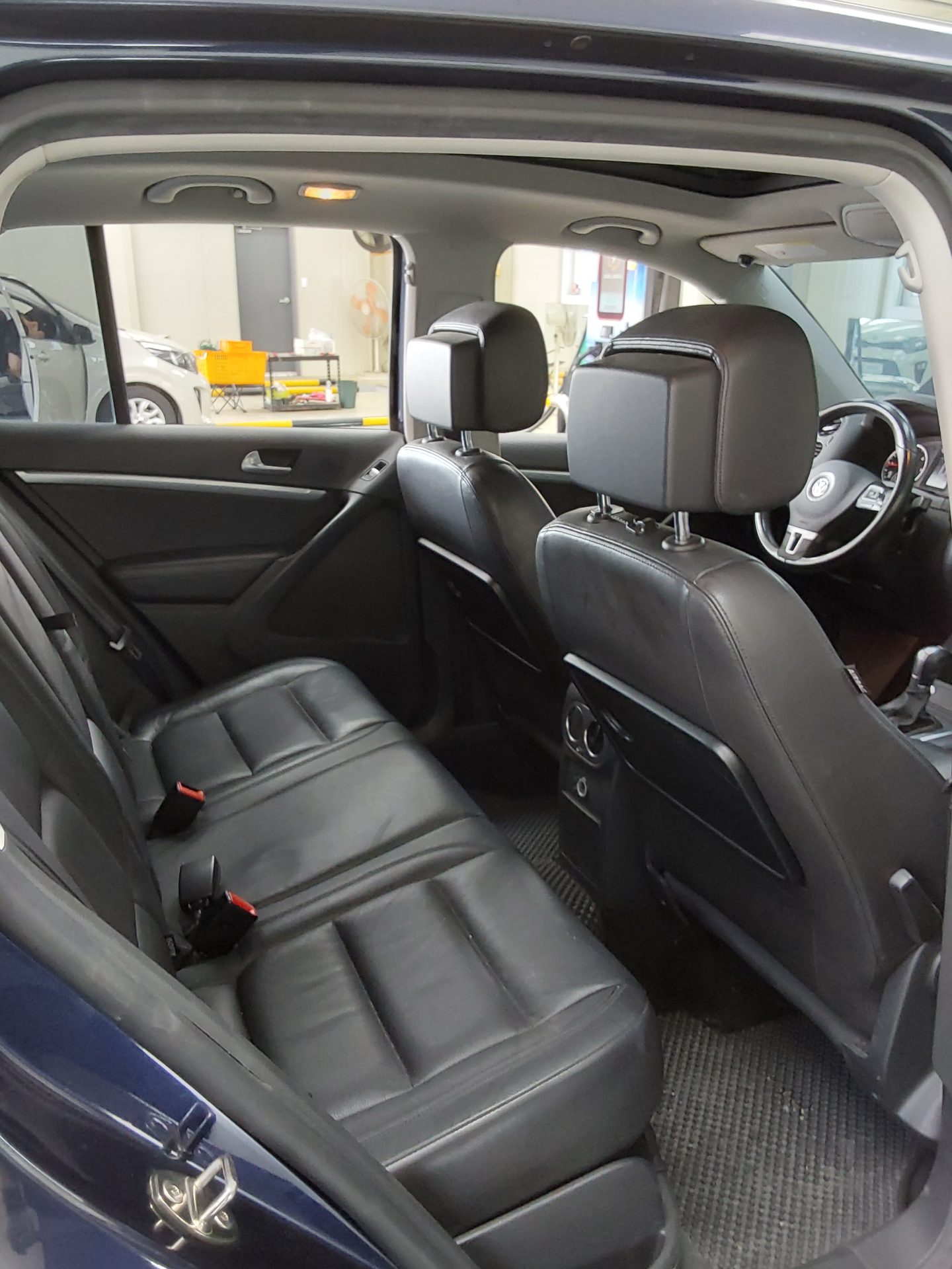 2016 - volkswagen tiguan