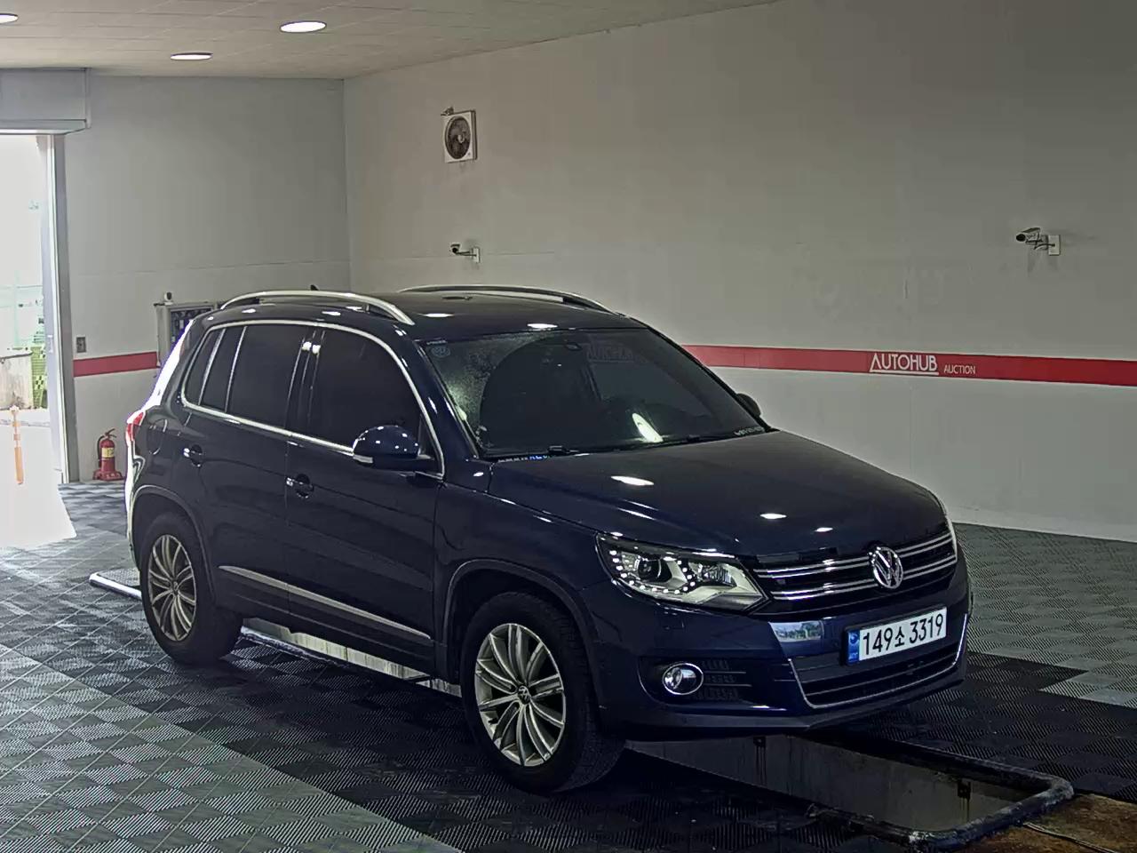 2016 - volkswagen tiguan
