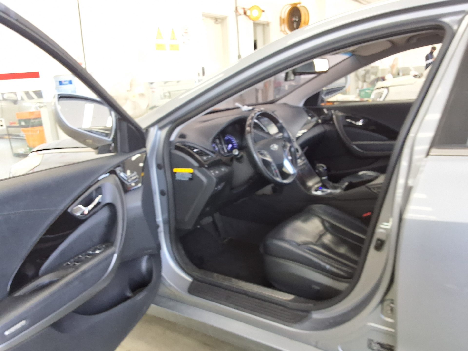 2017 - hyundai grandeur