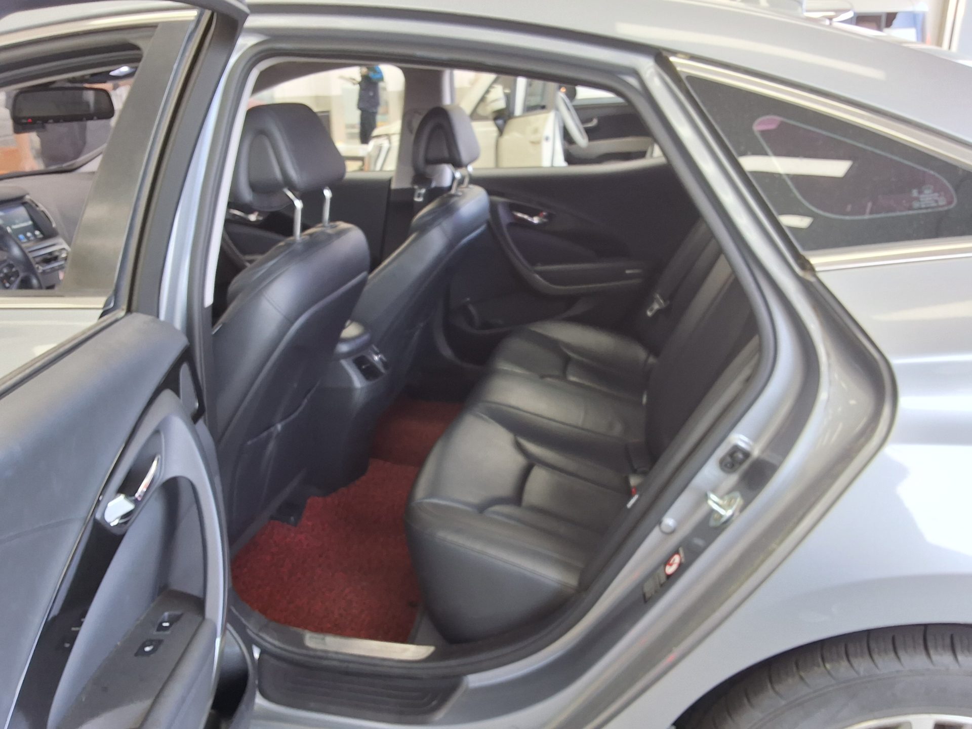 2017 - hyundai grandeur