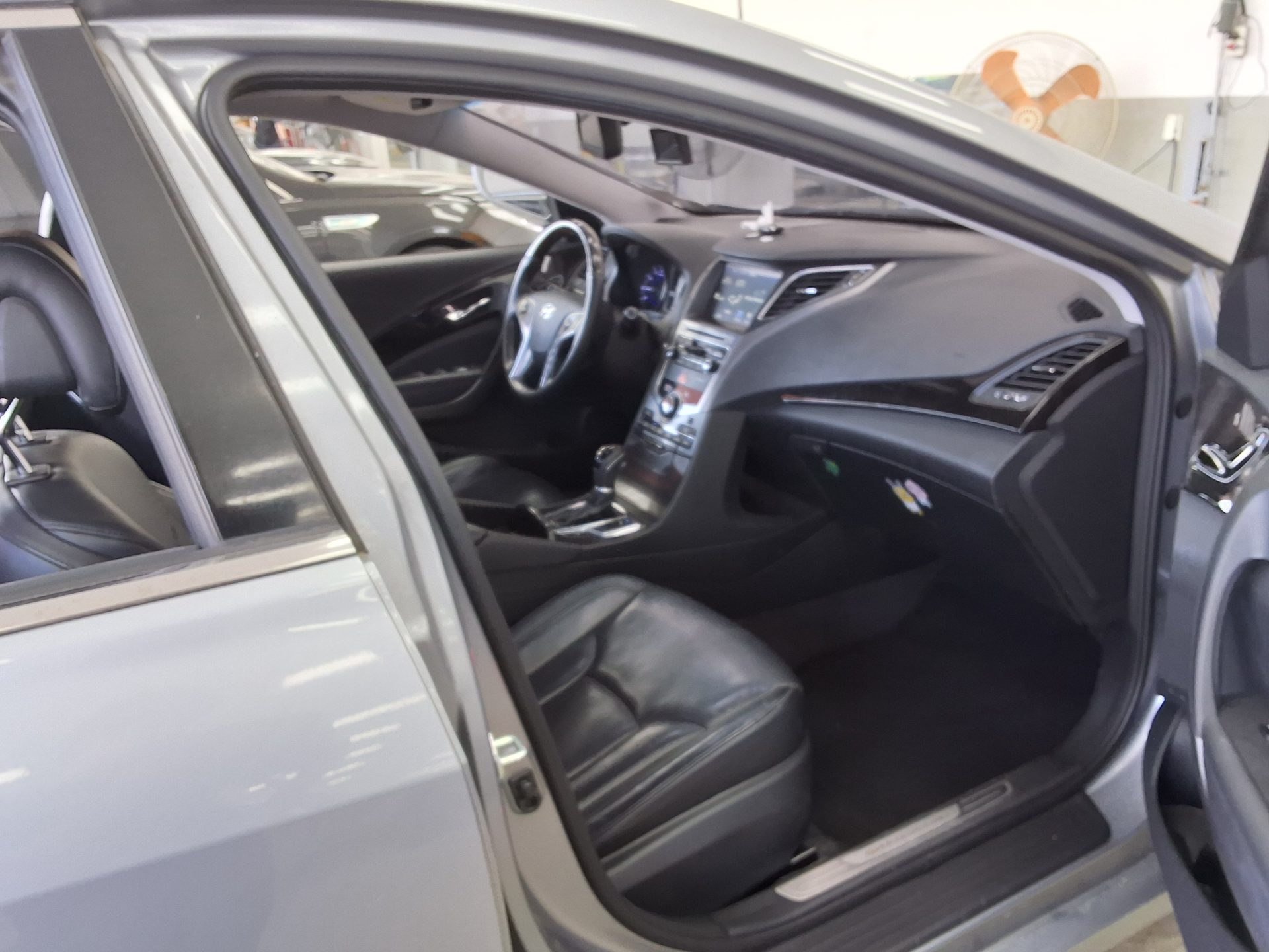 2017 - hyundai grandeur