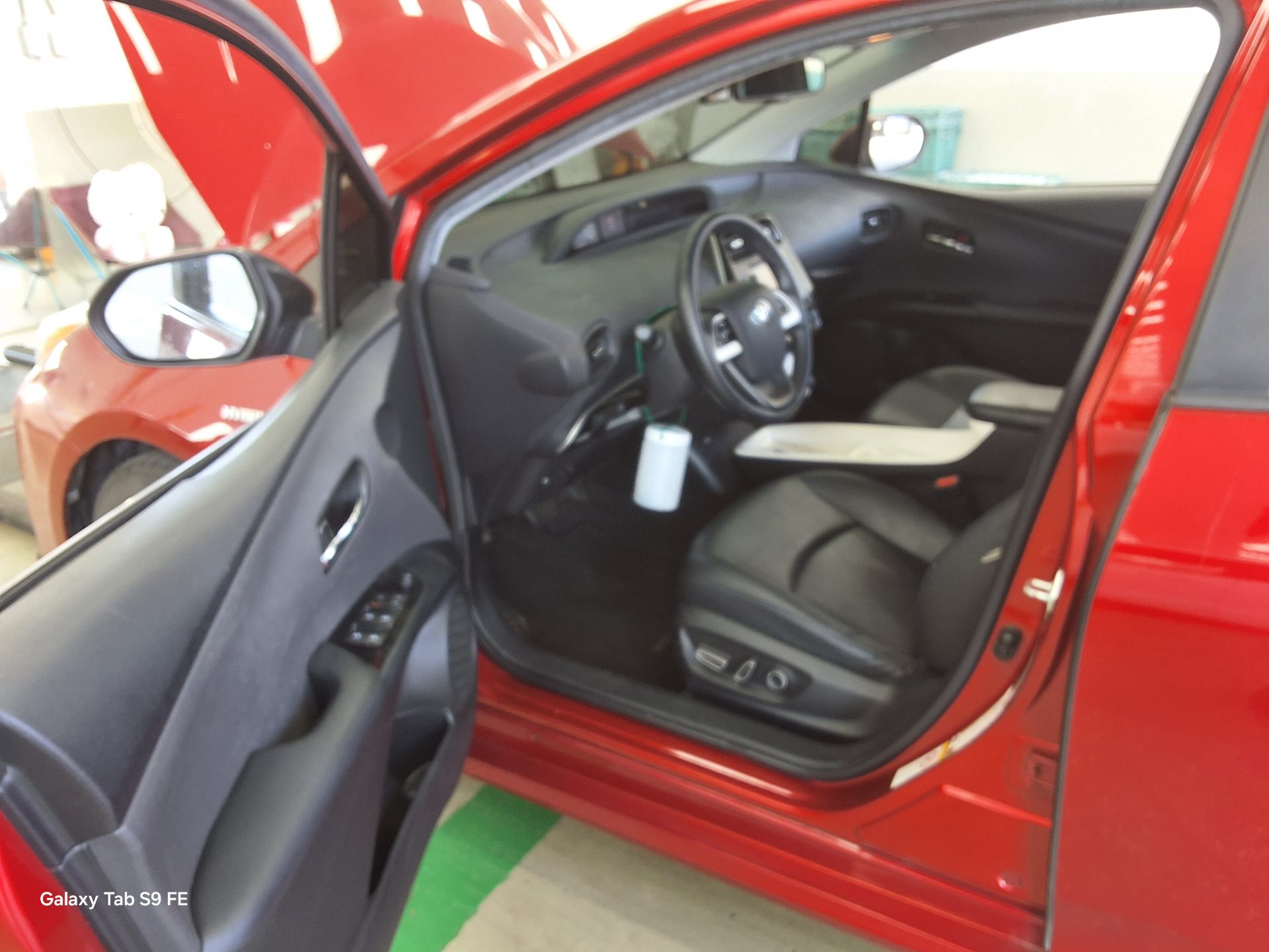 2016 - toyota prius