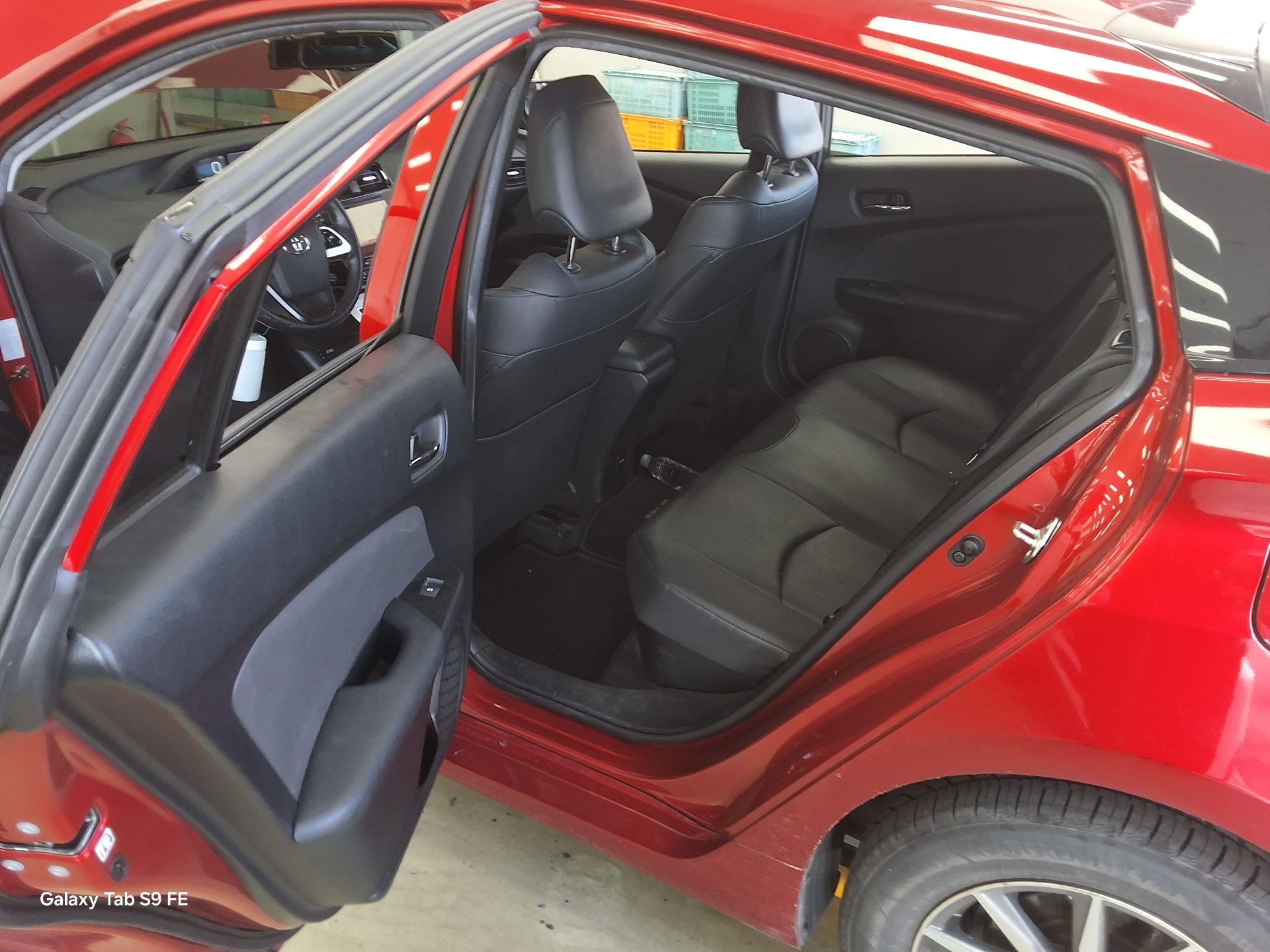 2016 - toyota prius
