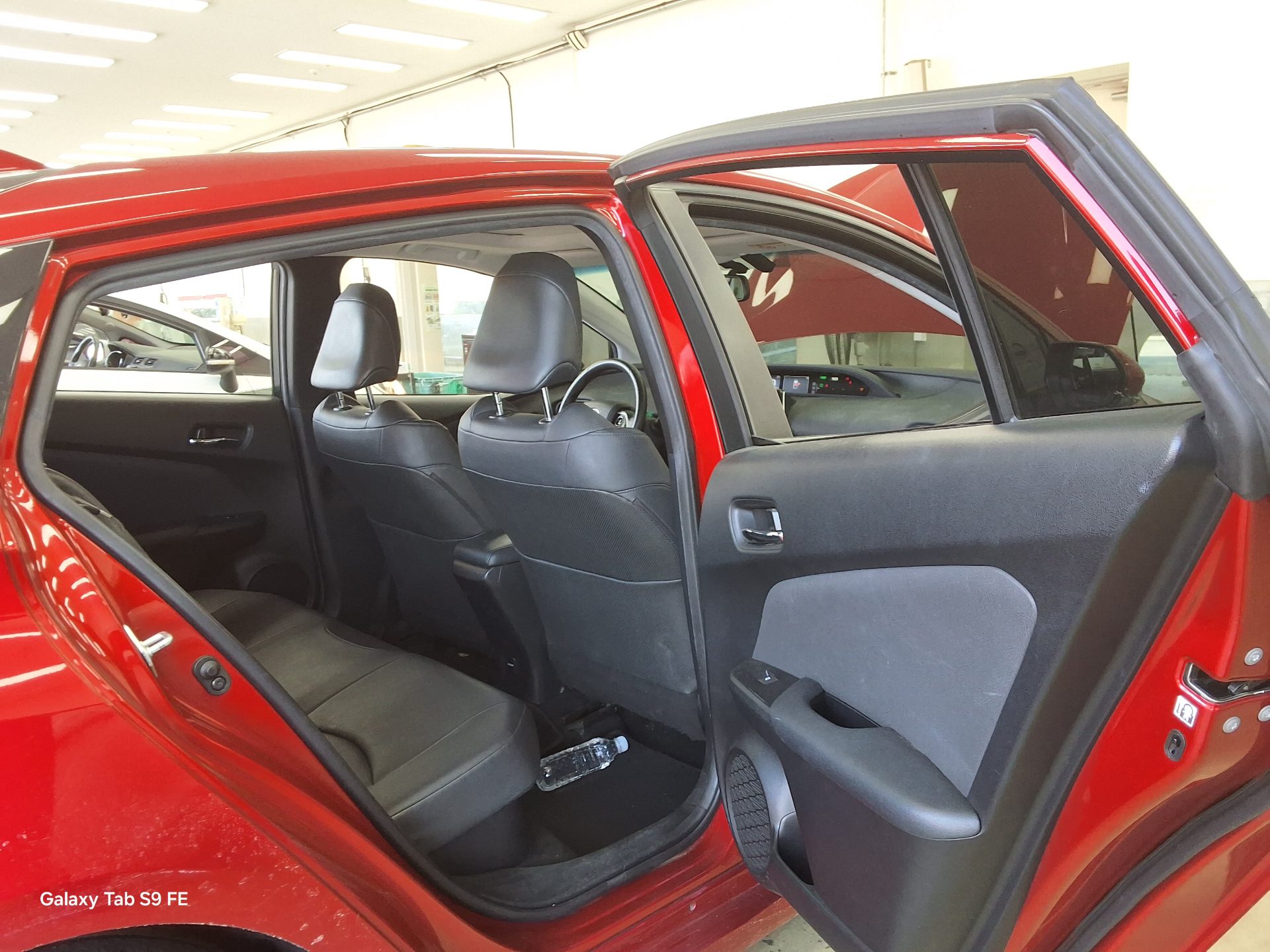 2016 - toyota prius