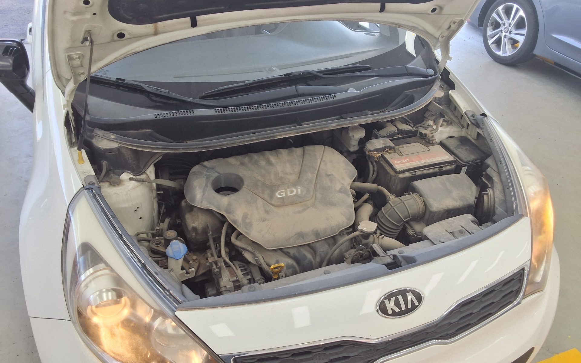 2014 - kia pride
