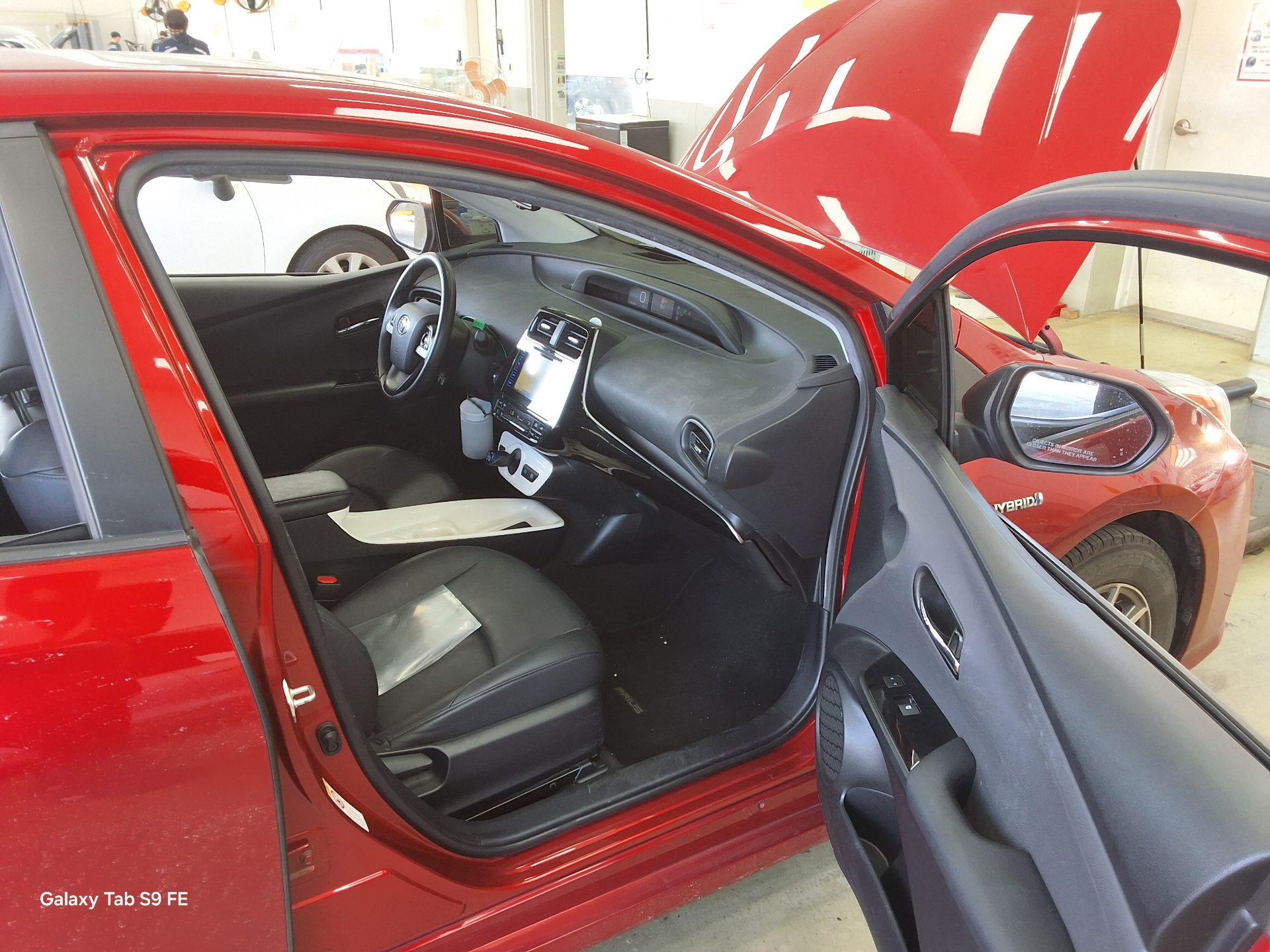 2016 - toyota prius
