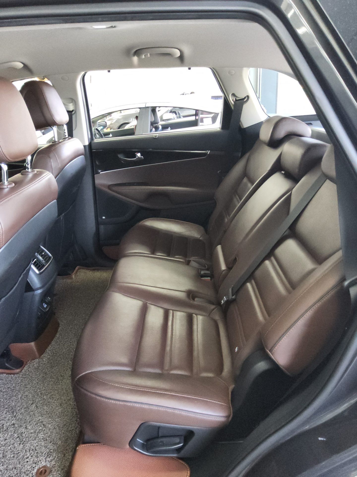 2016 - kia sorento
