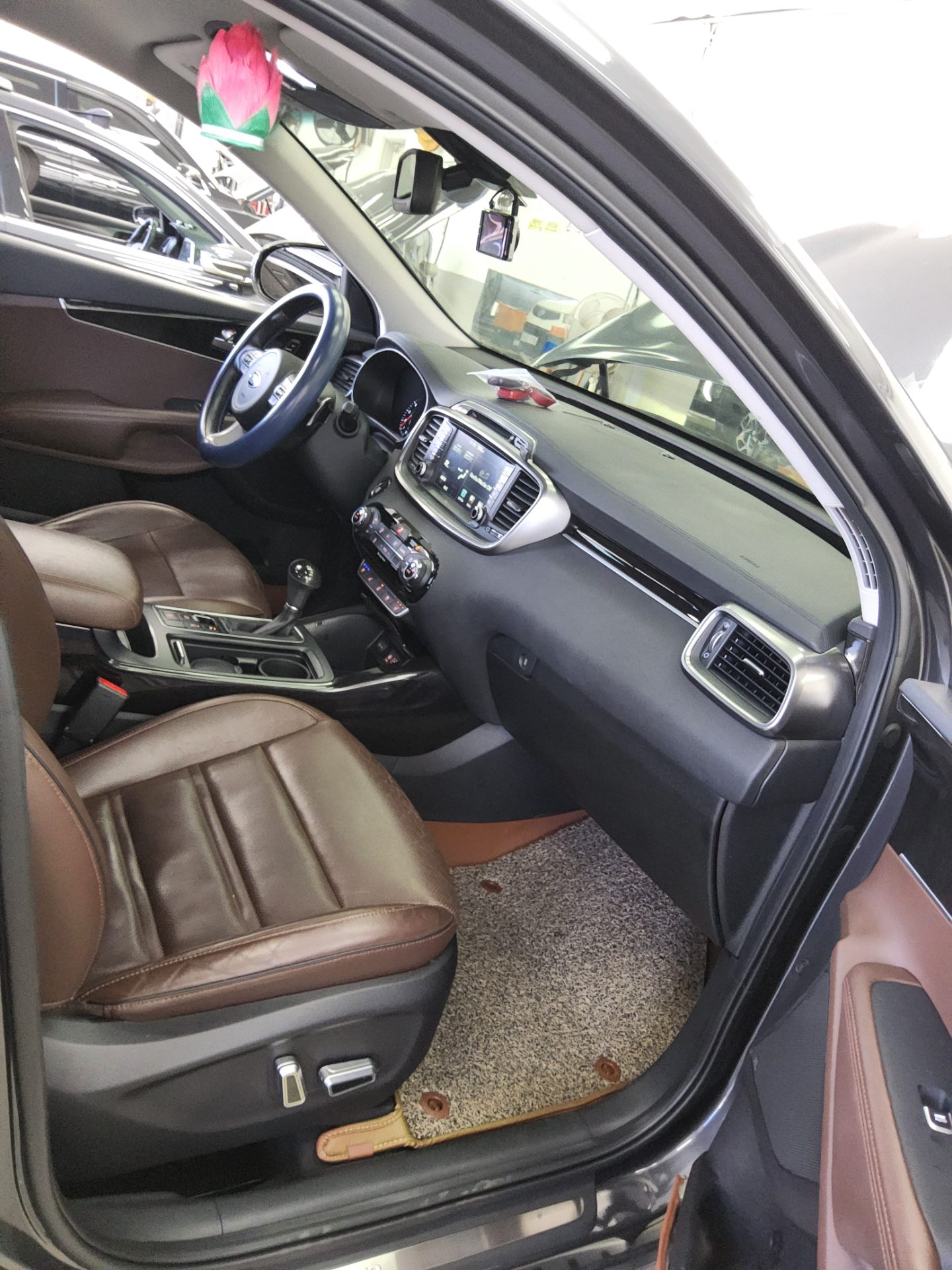 2016 - kia sorento