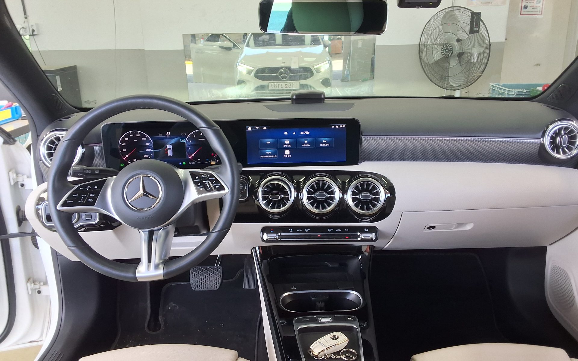 Mercedes-Benz A-Class - 10