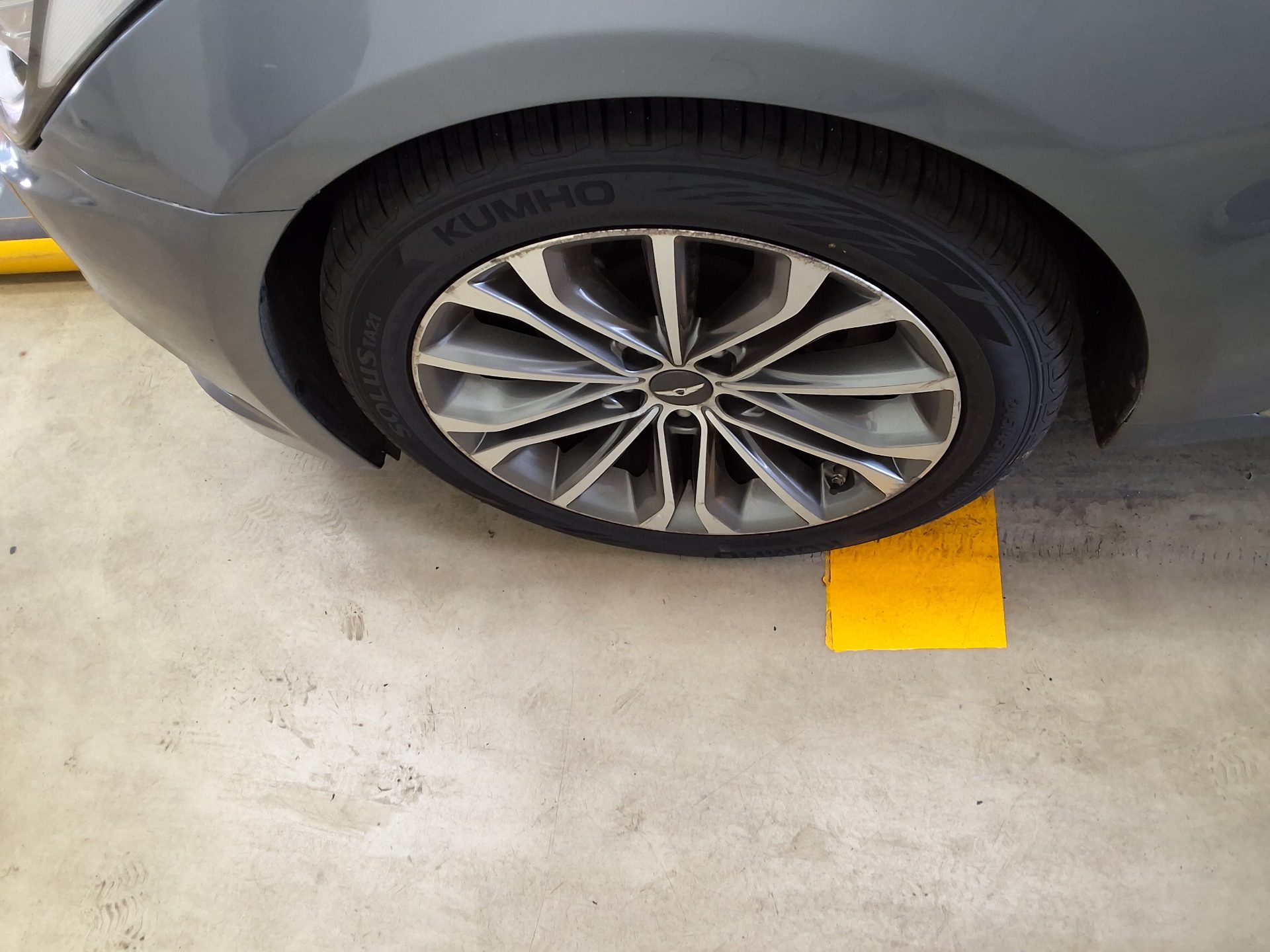 2014 - hyundai g330