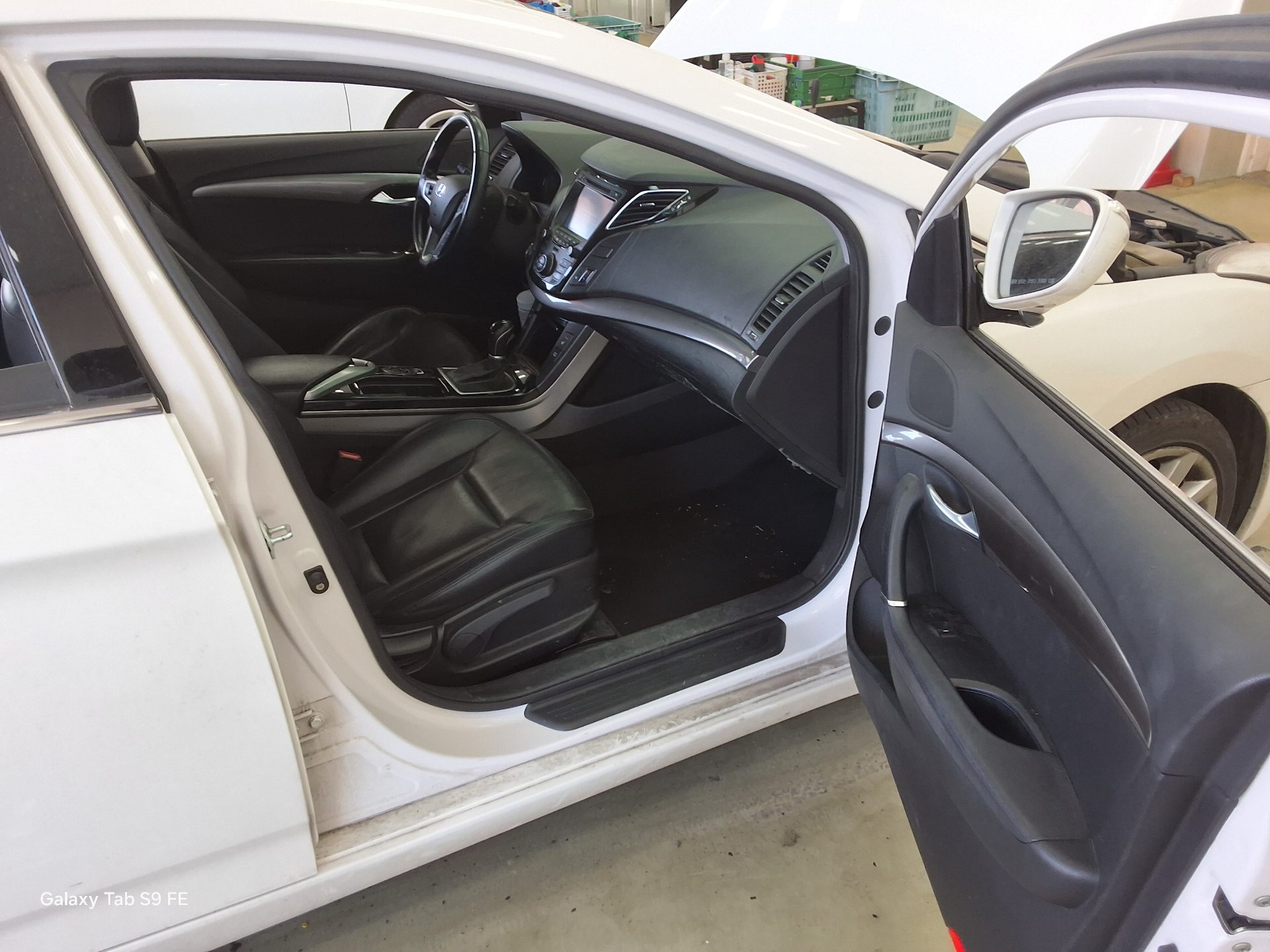 2012 - hyundai i40