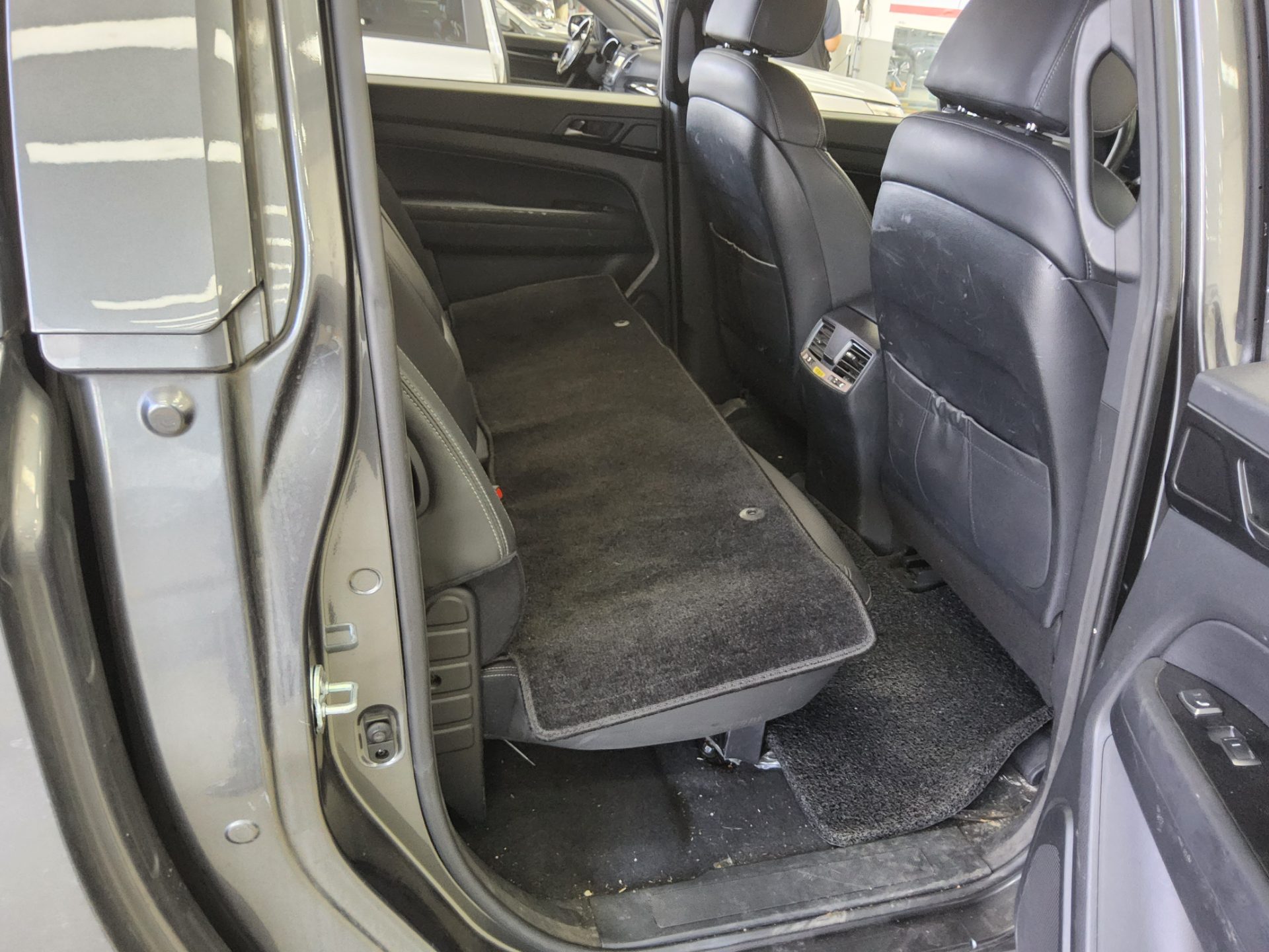2020 - ssangyong rexton