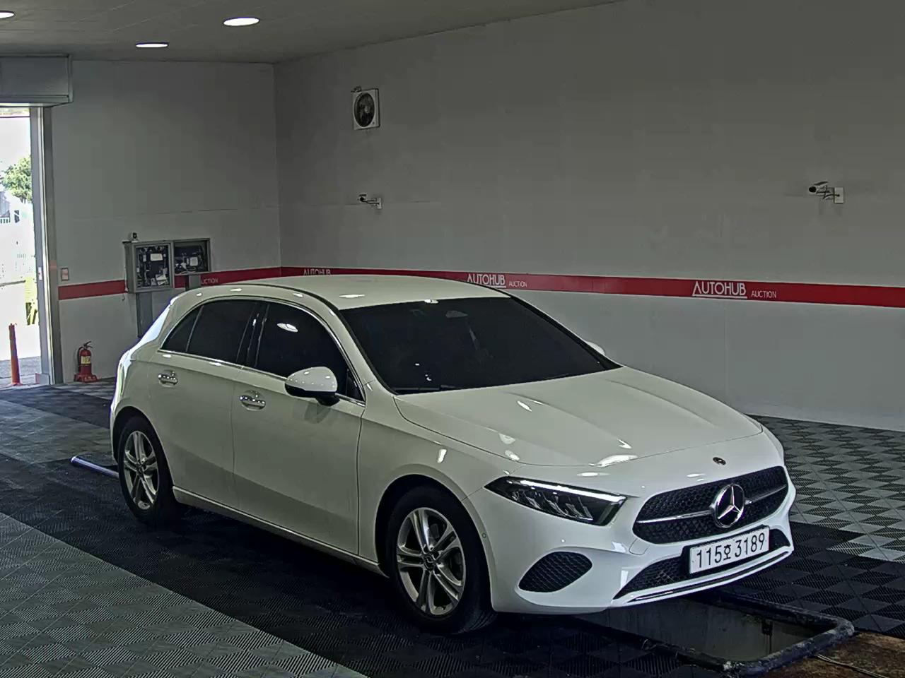 Mercedes-Benz A-Class - 2