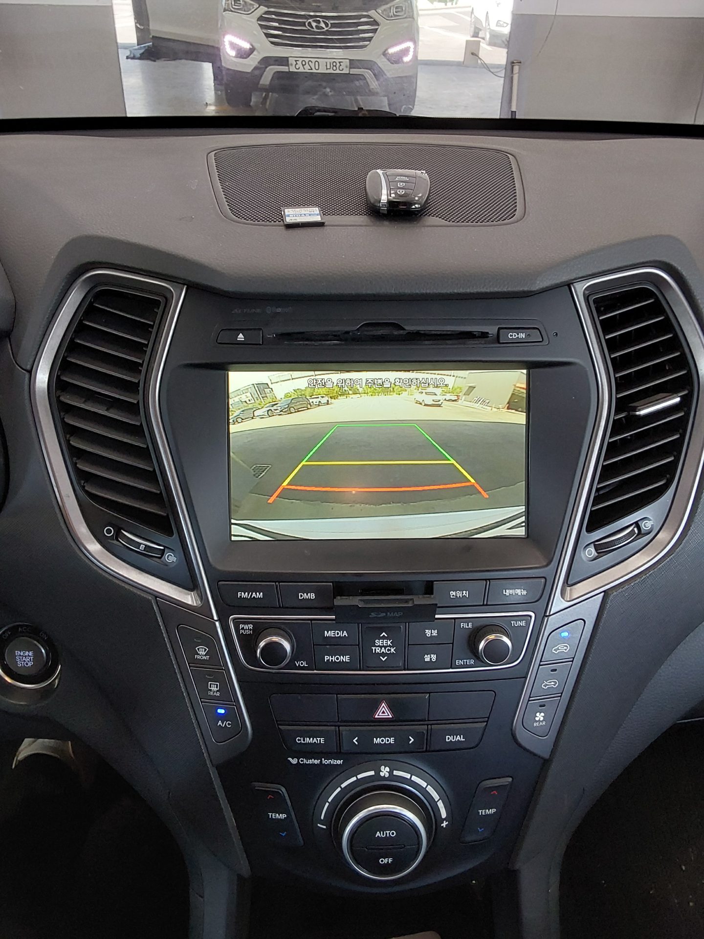 2016 - hyundai maxcruz